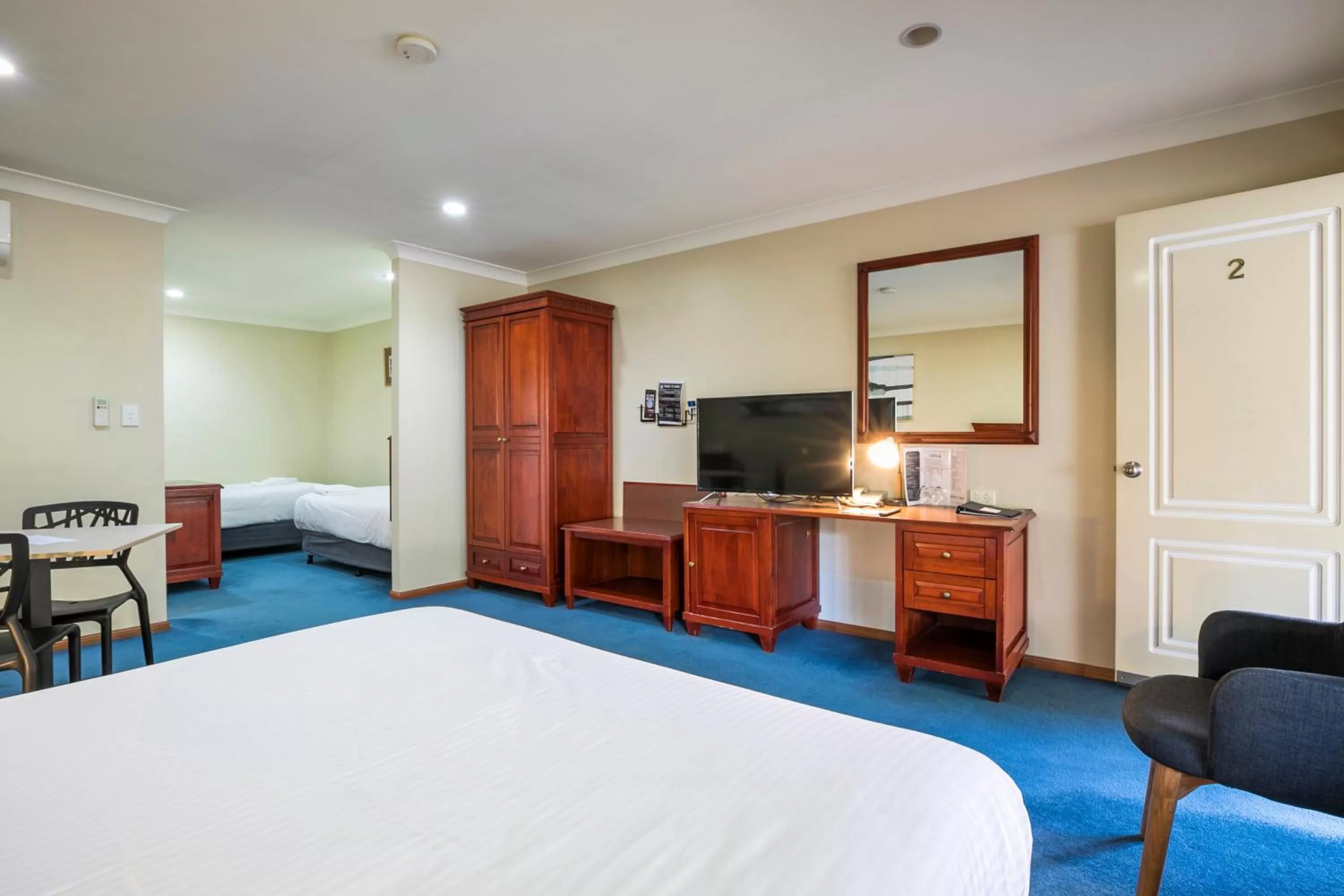 TV and multimedia, Bed in Nightcap at Federal Hotel Toowoomba