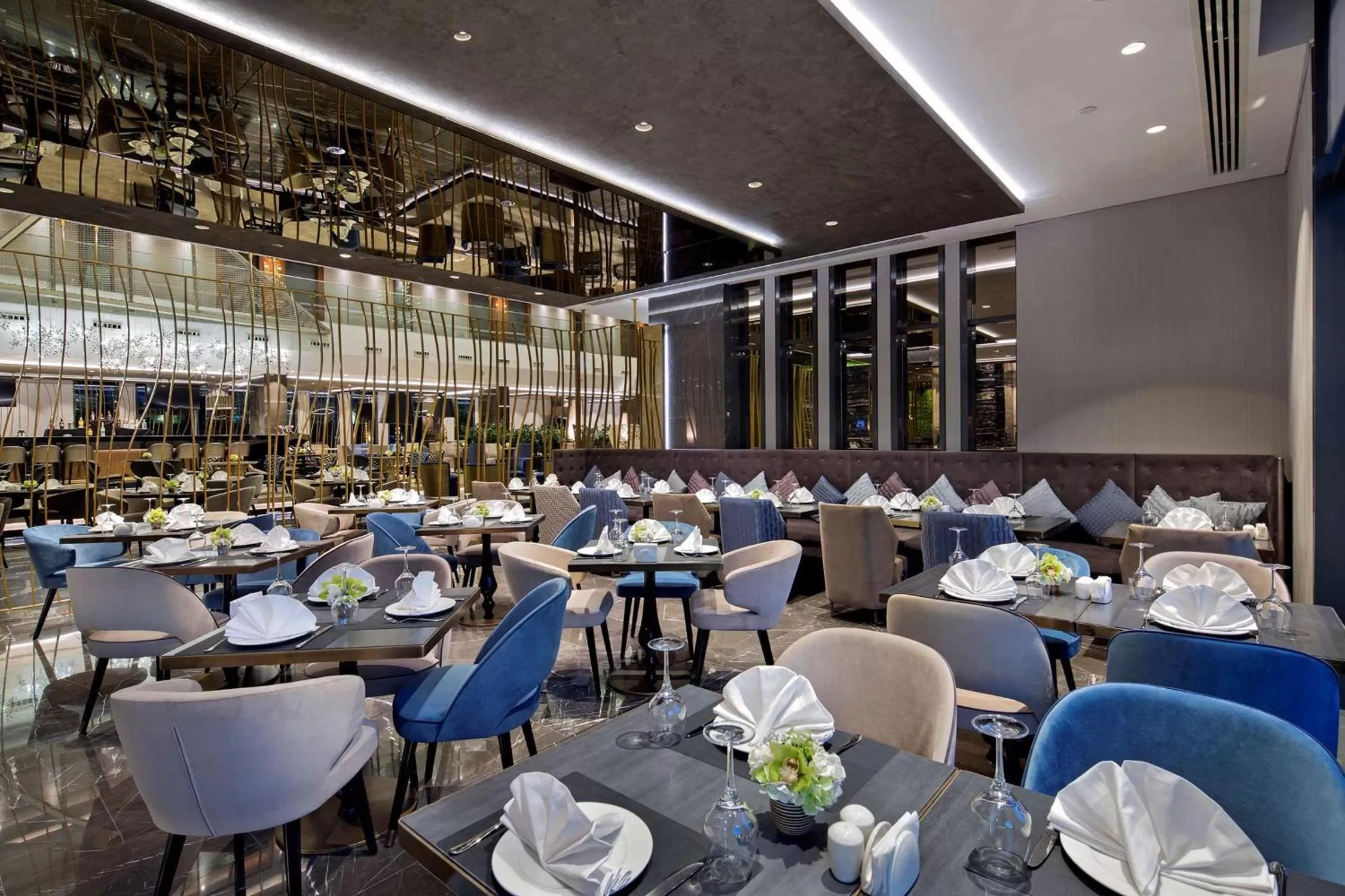 Restaurant/places to eat in DoubleTree by Hilton Istanbul - Piyalepasa
