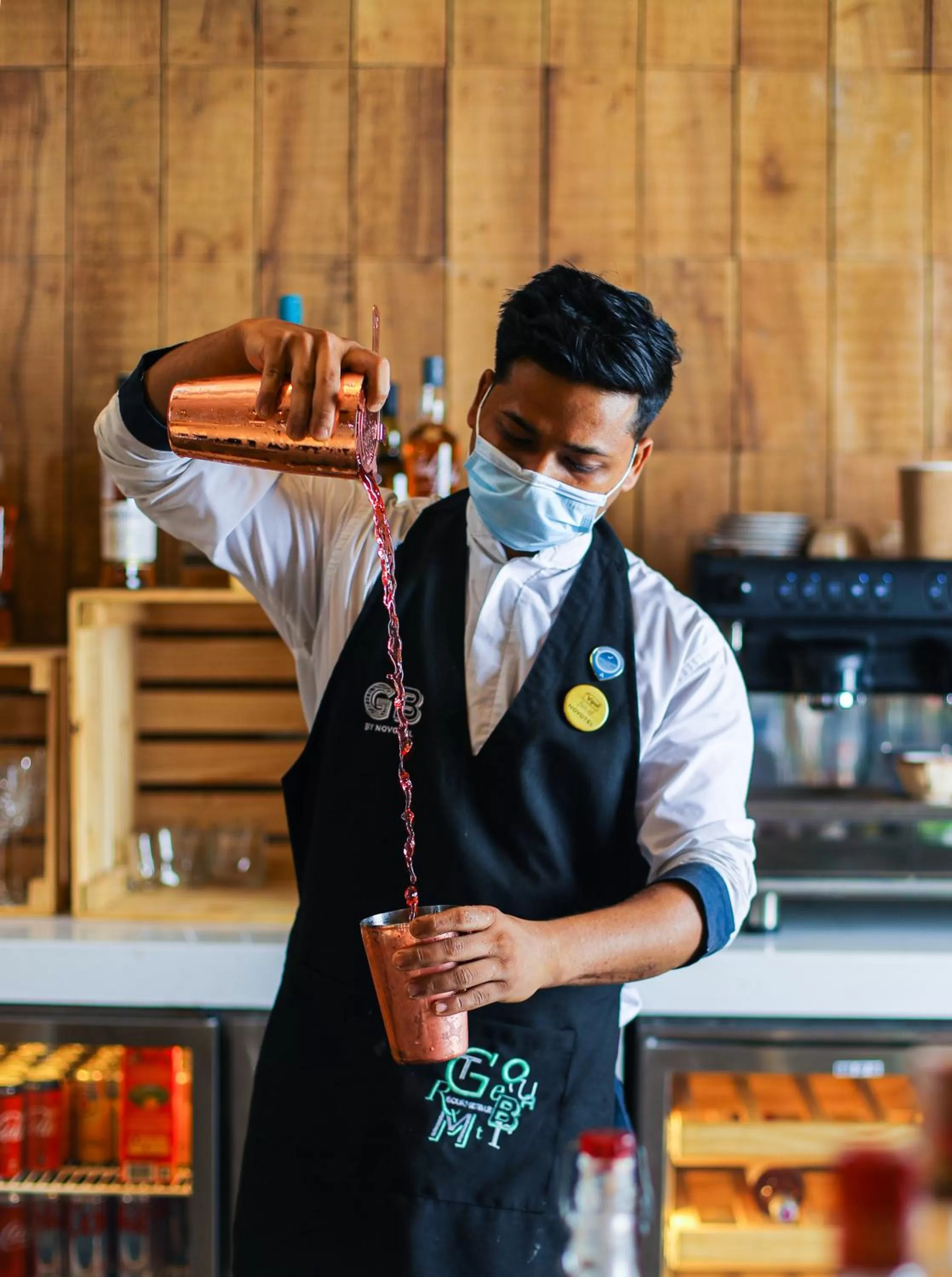 Restaurant/places to eat in Novotel Hyderabad Airport