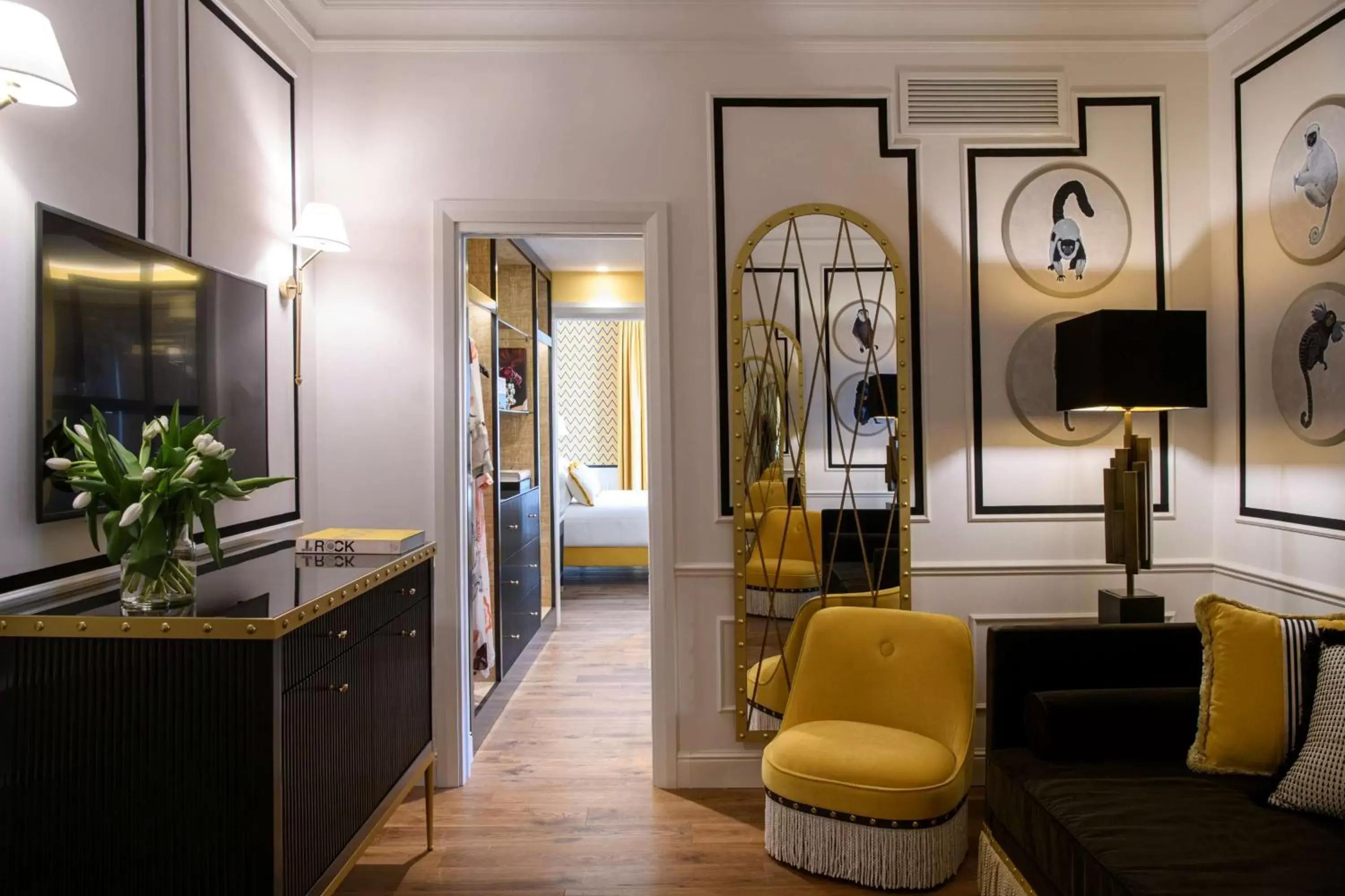 Photo of the whole room, Kitchen/Kitchenette in IL Tornabuoni The Unbound Collection by Hyatt