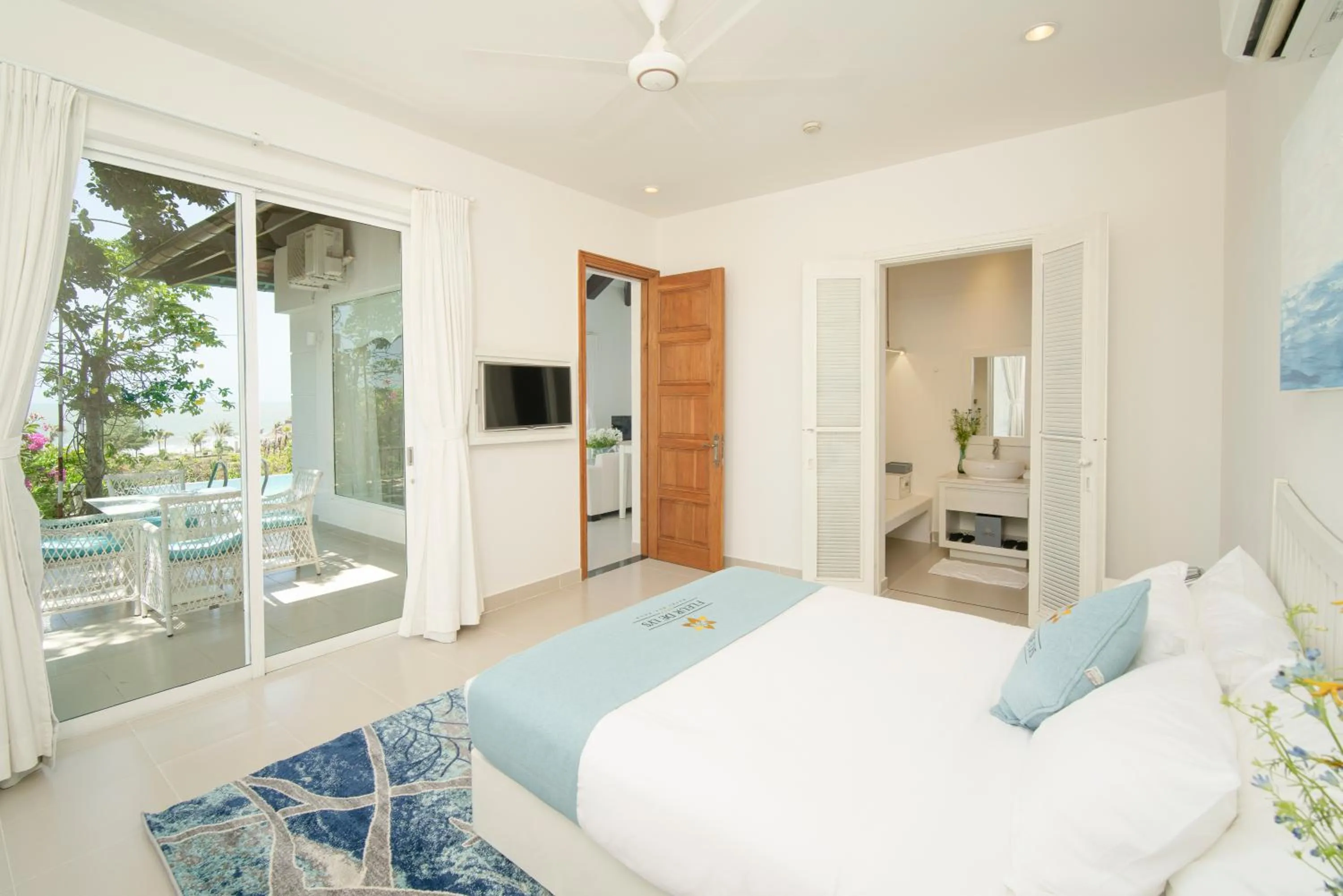 Bedroom, Bed in Fleur de Lys Resort & Spa Long Hai