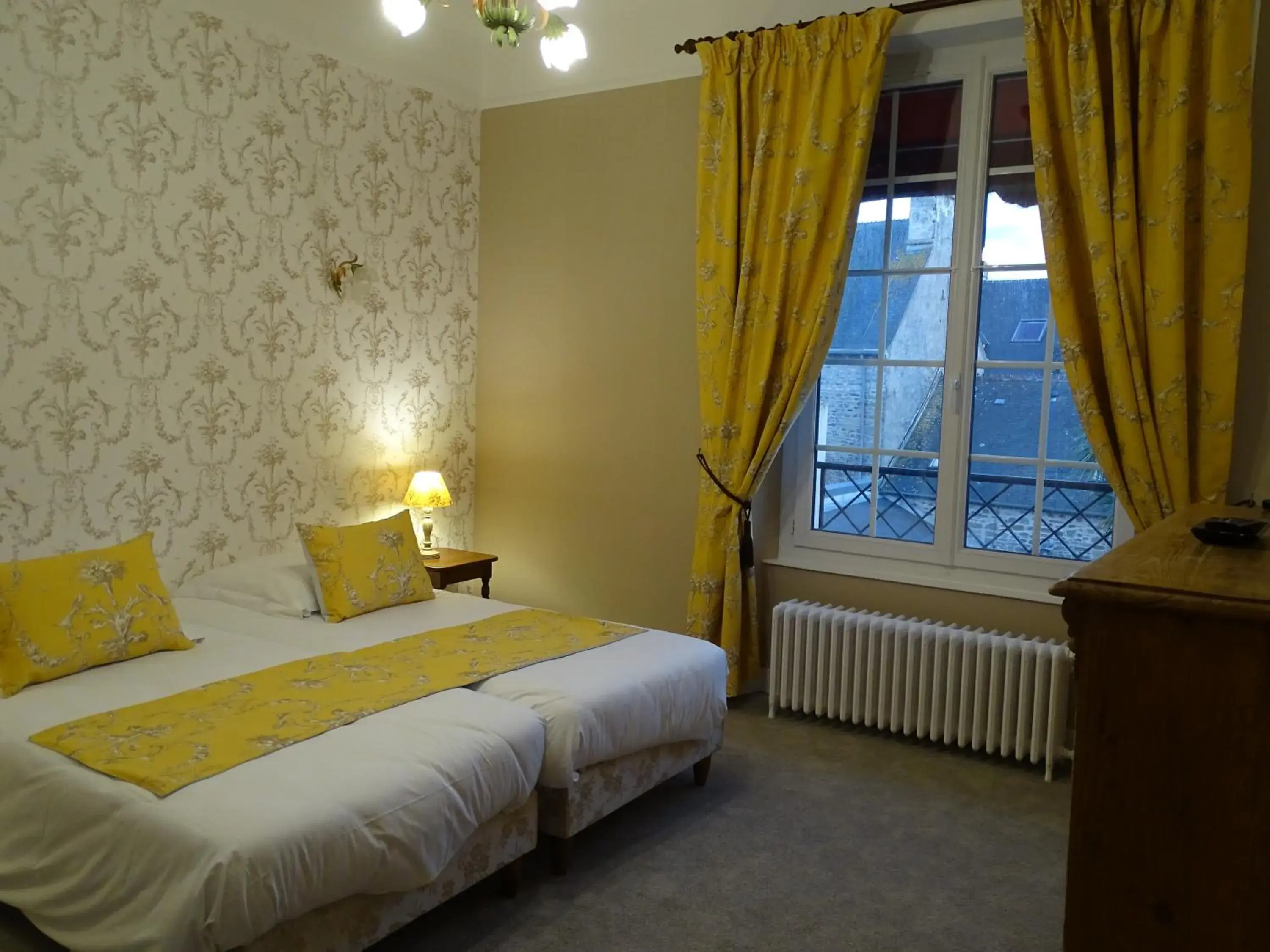 Bedroom, Bed in Hotel La Granitiere