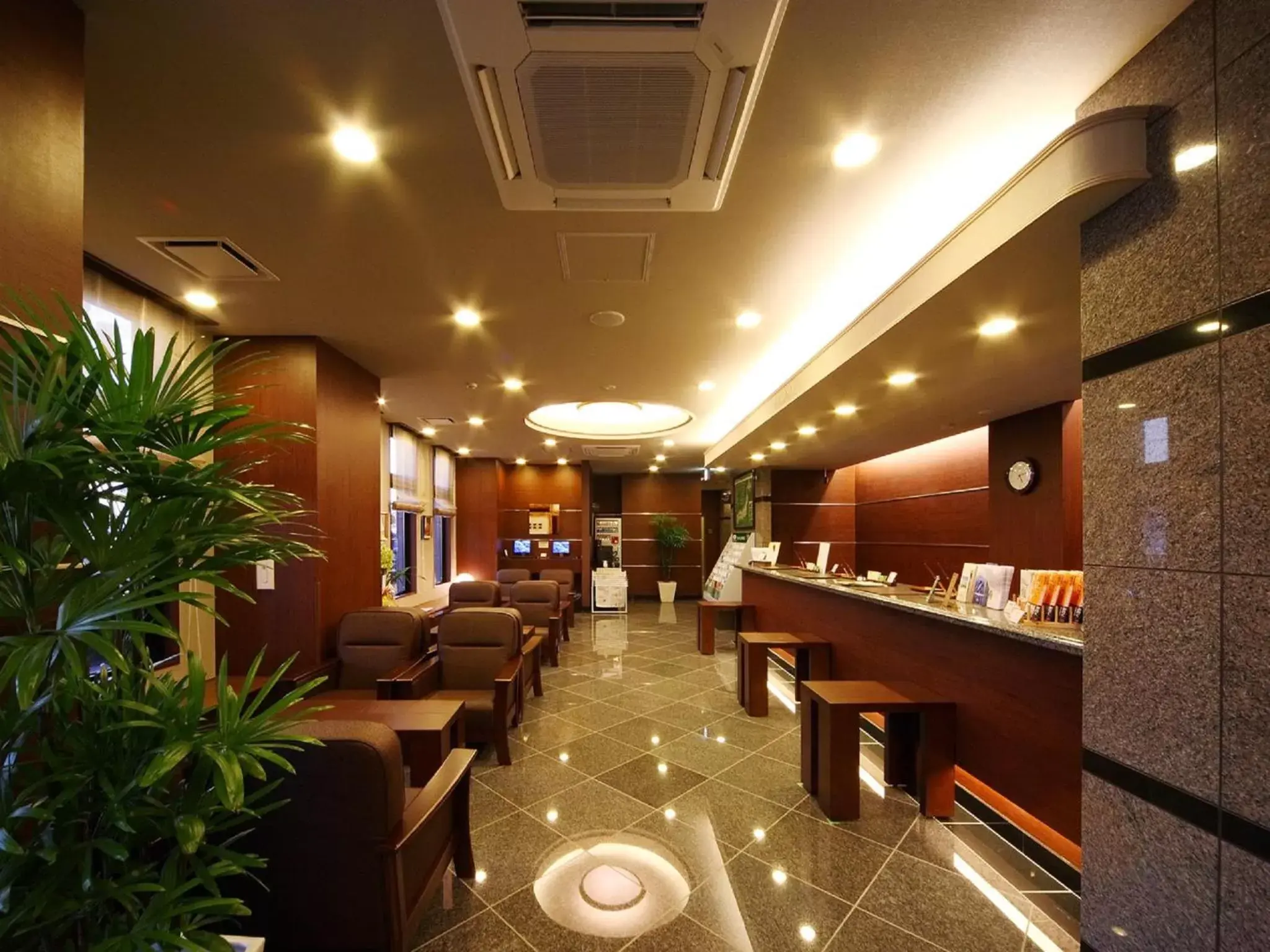 Lobby or reception, Restaurant/Places to Eat in Hotel Route-Inn Utsunomiya Miyukicho -Kokudou4gou-