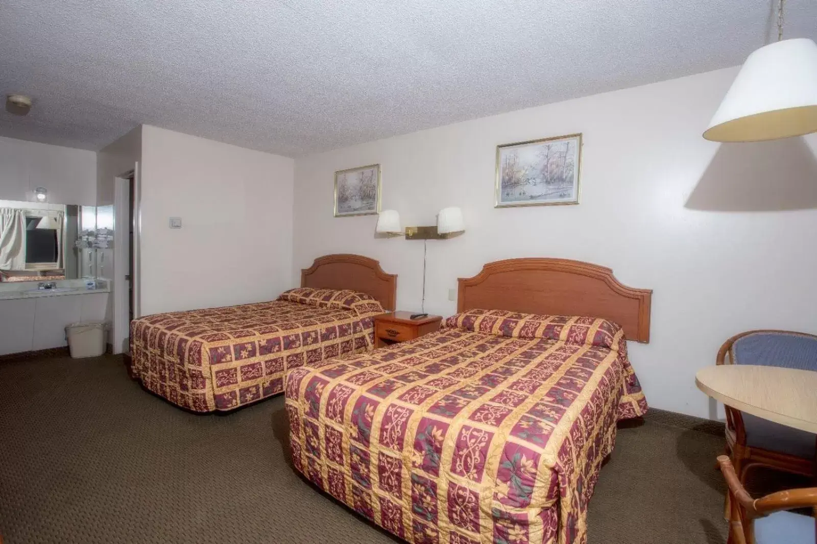 Property building, Bed in Parkview Motel Property building, Bed in Parkview Motel