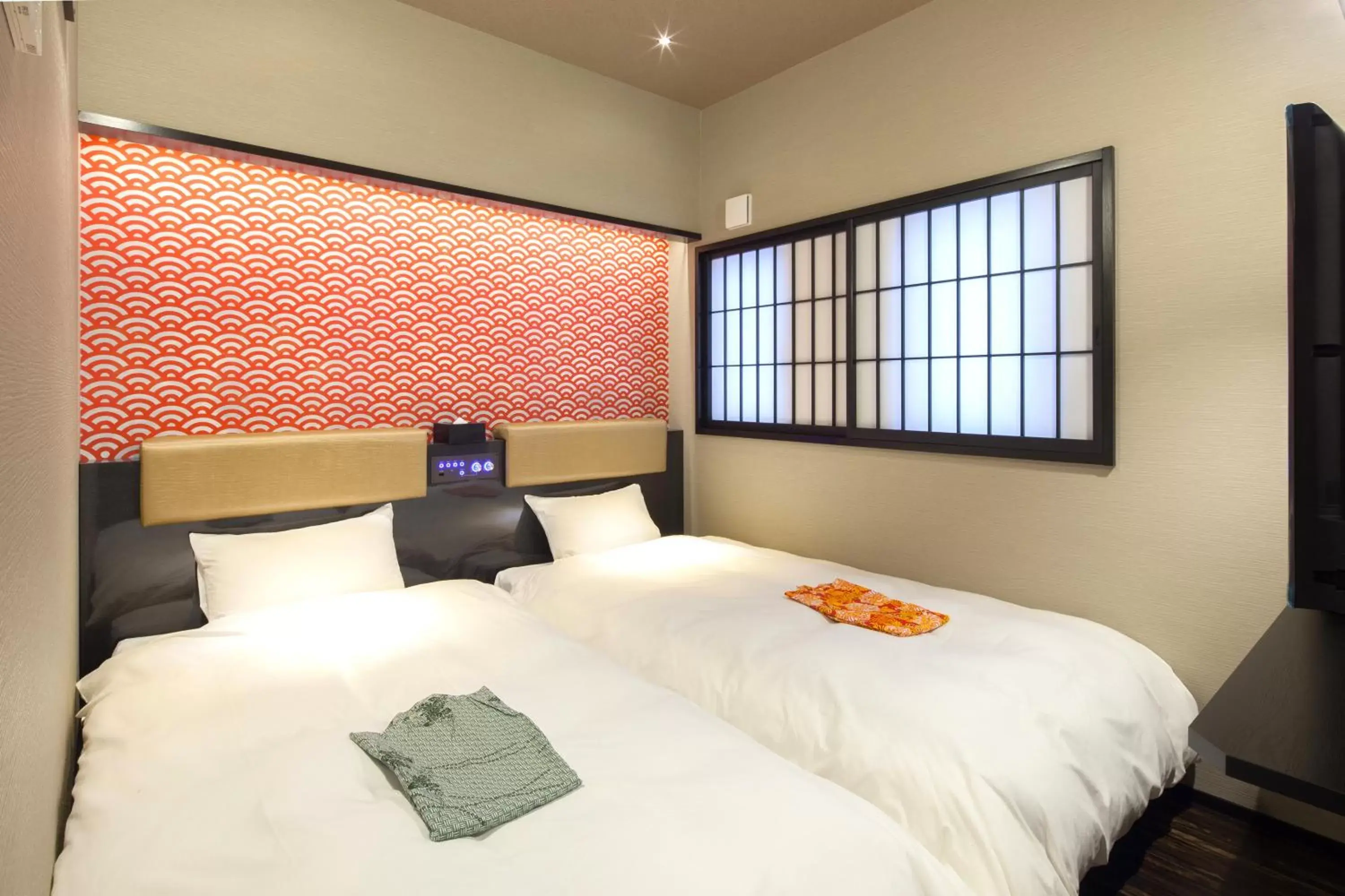 Bed, Room Photo in cotoha Hotel Okachimachi