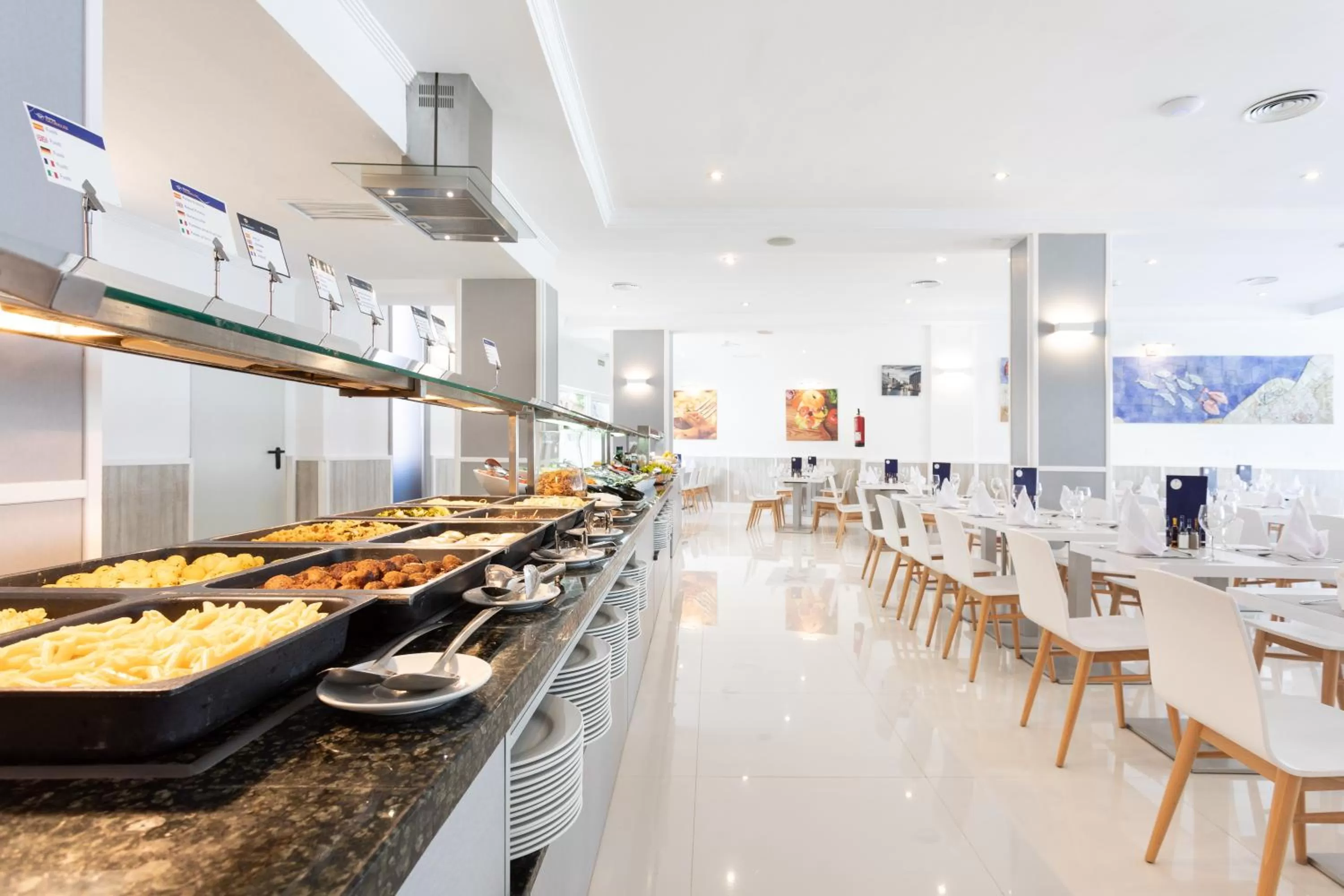 Restaurant/places to eat in Globales Tamaimo Tropical