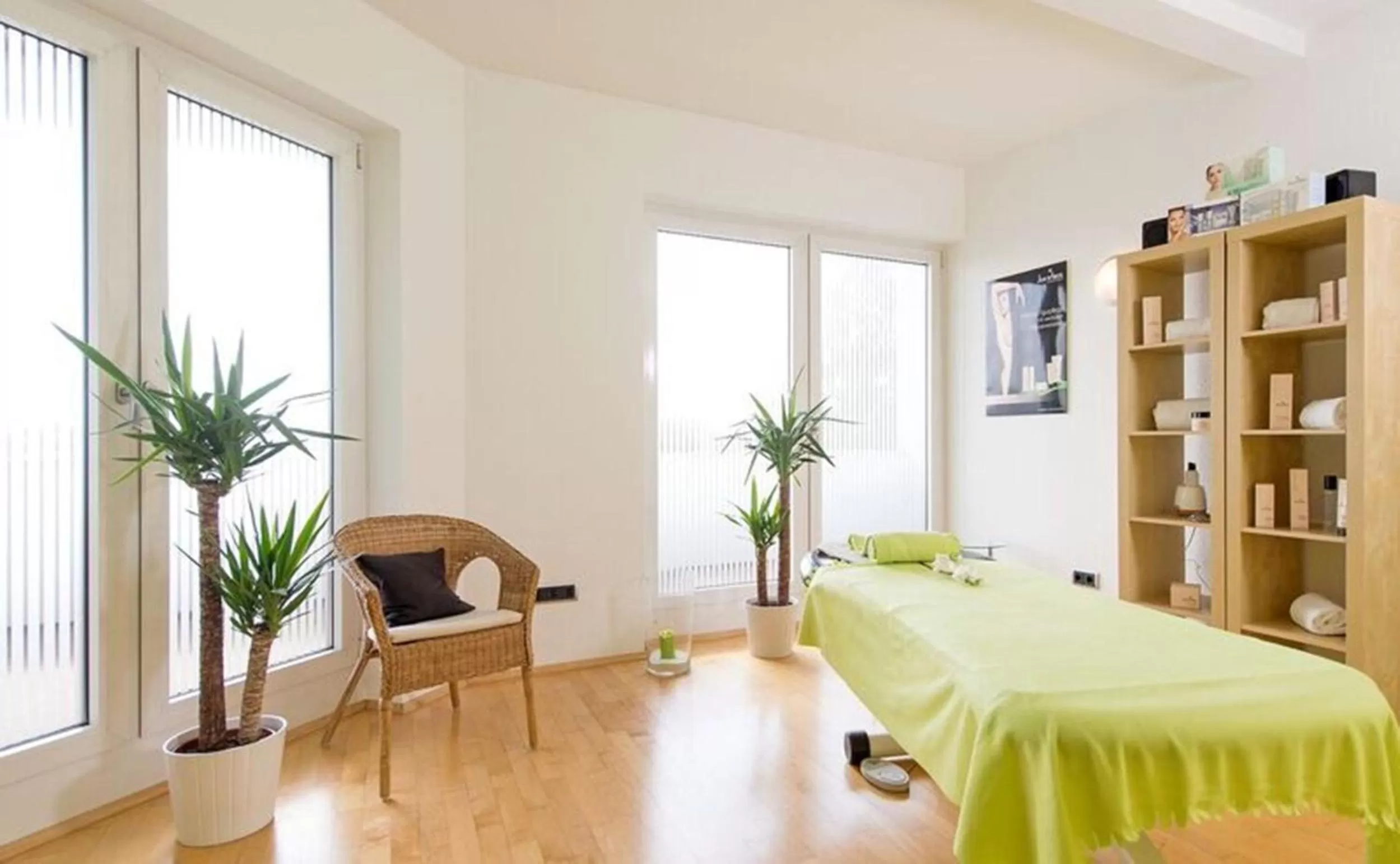 Spa and wellness centre/facilities in Maifeld Sport- und Tagungshotel