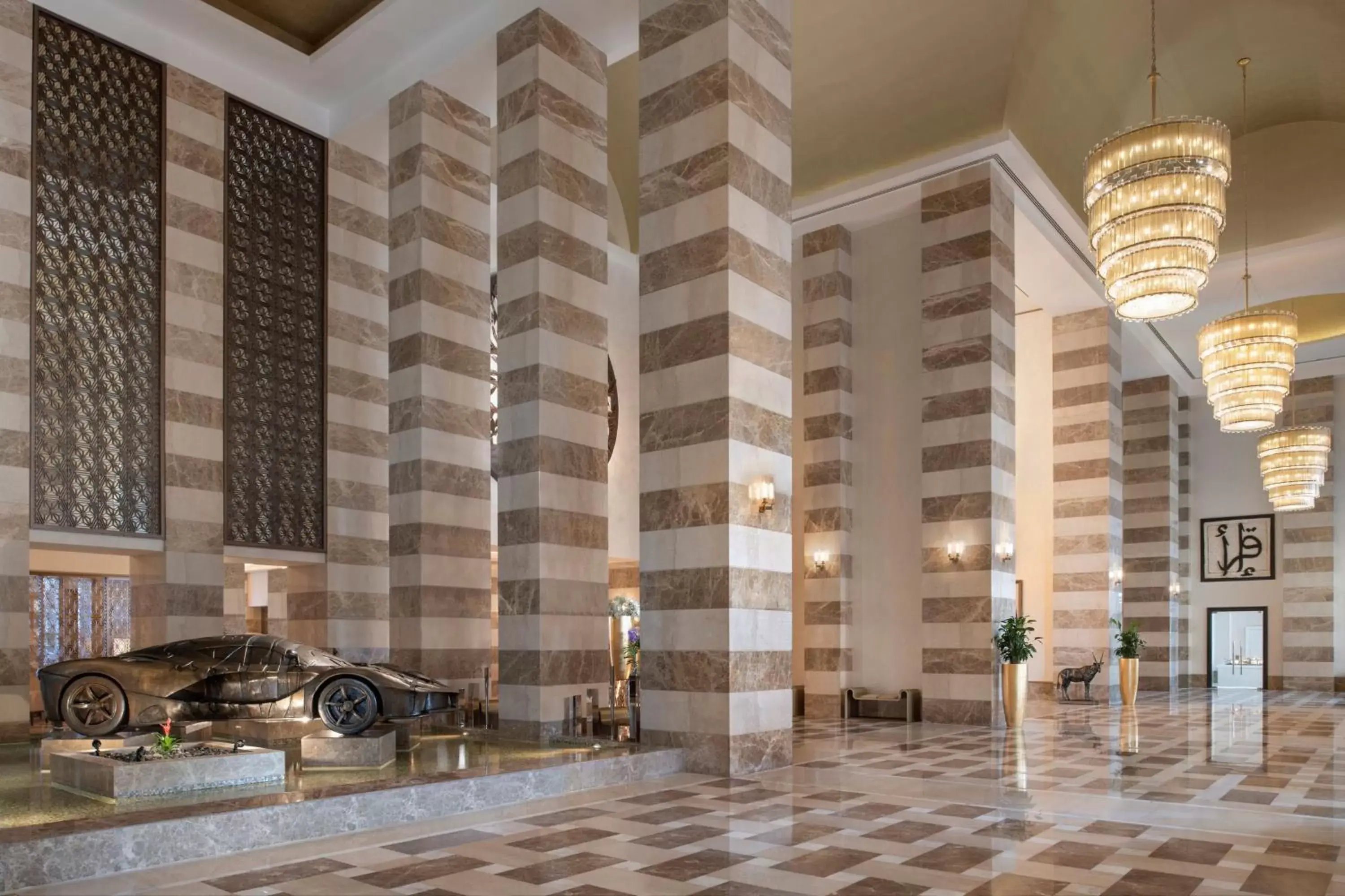 Lobby or reception, Bathroom in The St. Regis Doha