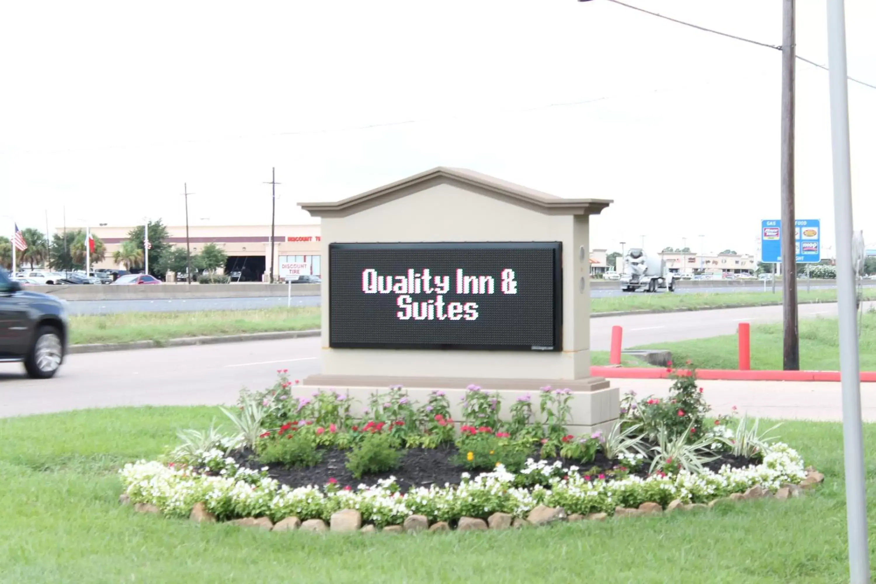 Quality Inn & Suites Port Arthur - Nederland Quality Inn & Suites Port Arthur - Nederland