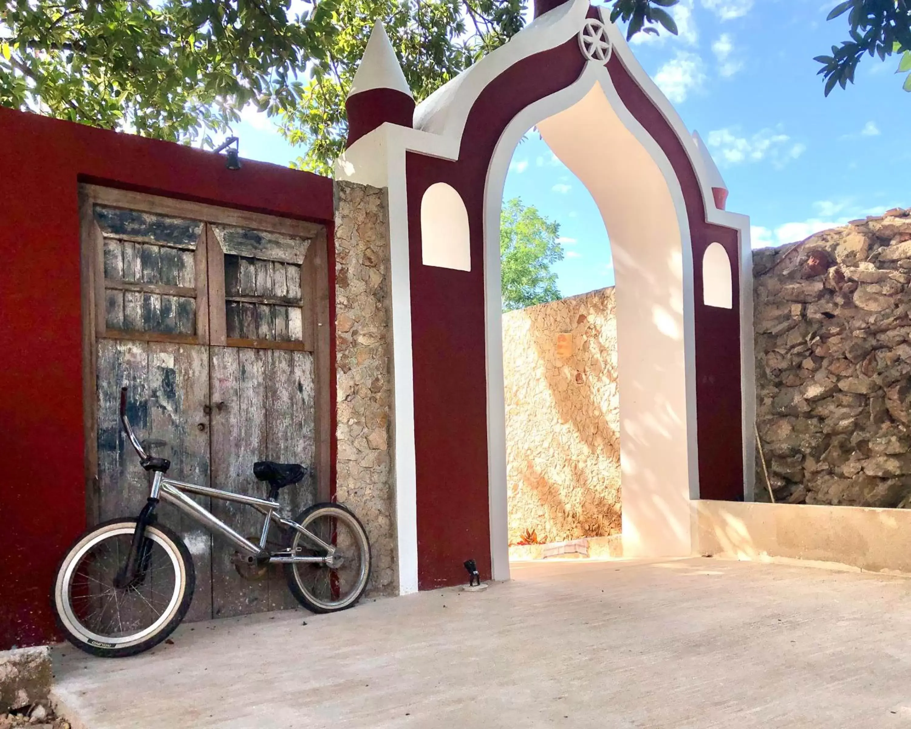 Facade/entrance in Hotel Posada San Juan