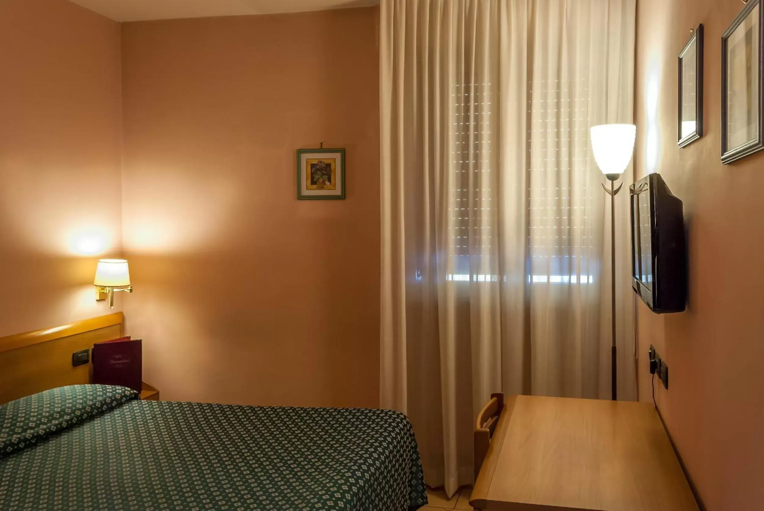 Bed, Room Photo in Hotel Bernardino