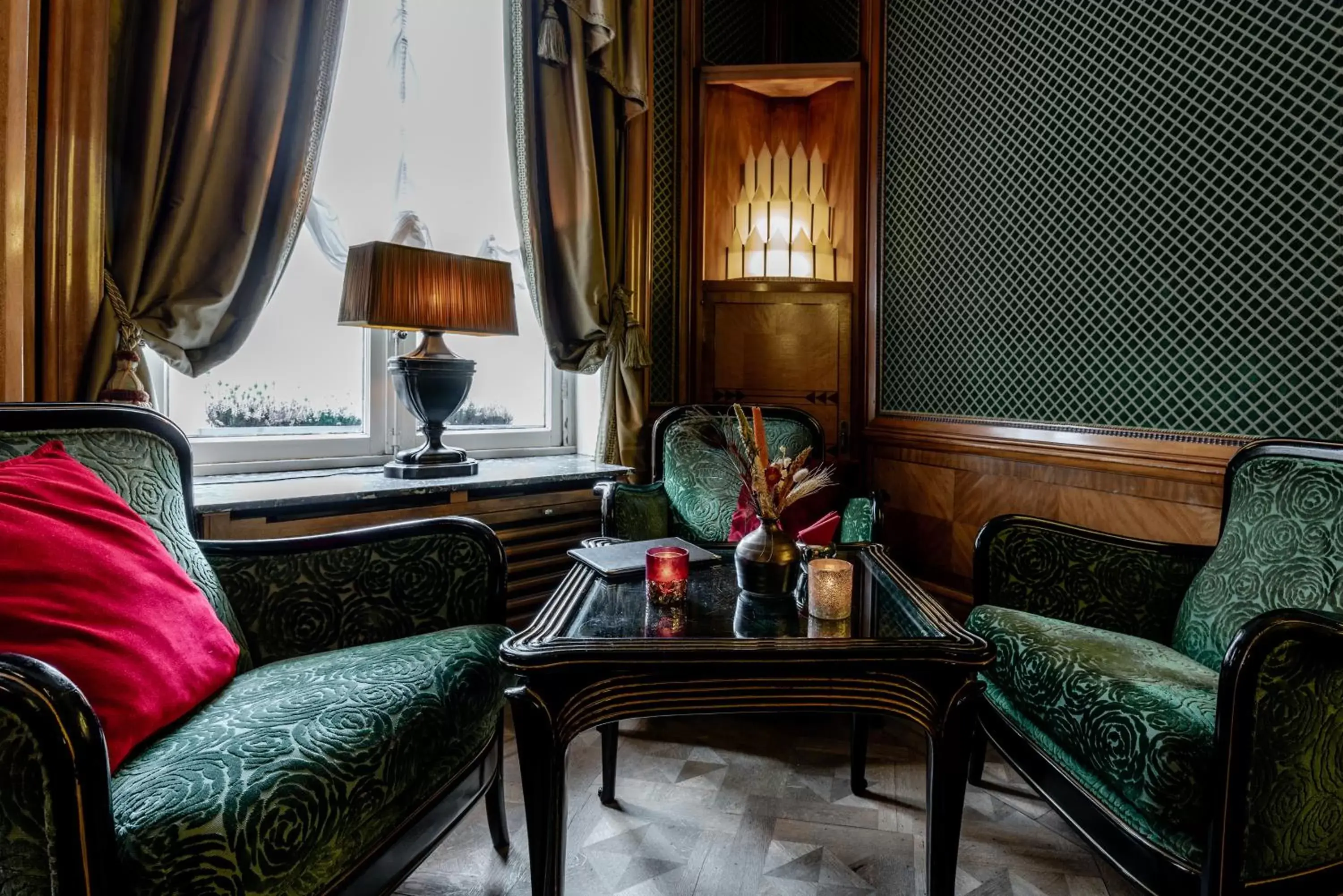 Lounge or bar, Seating Area in Boutique Hotel De Castillion - Small elegant family hotel