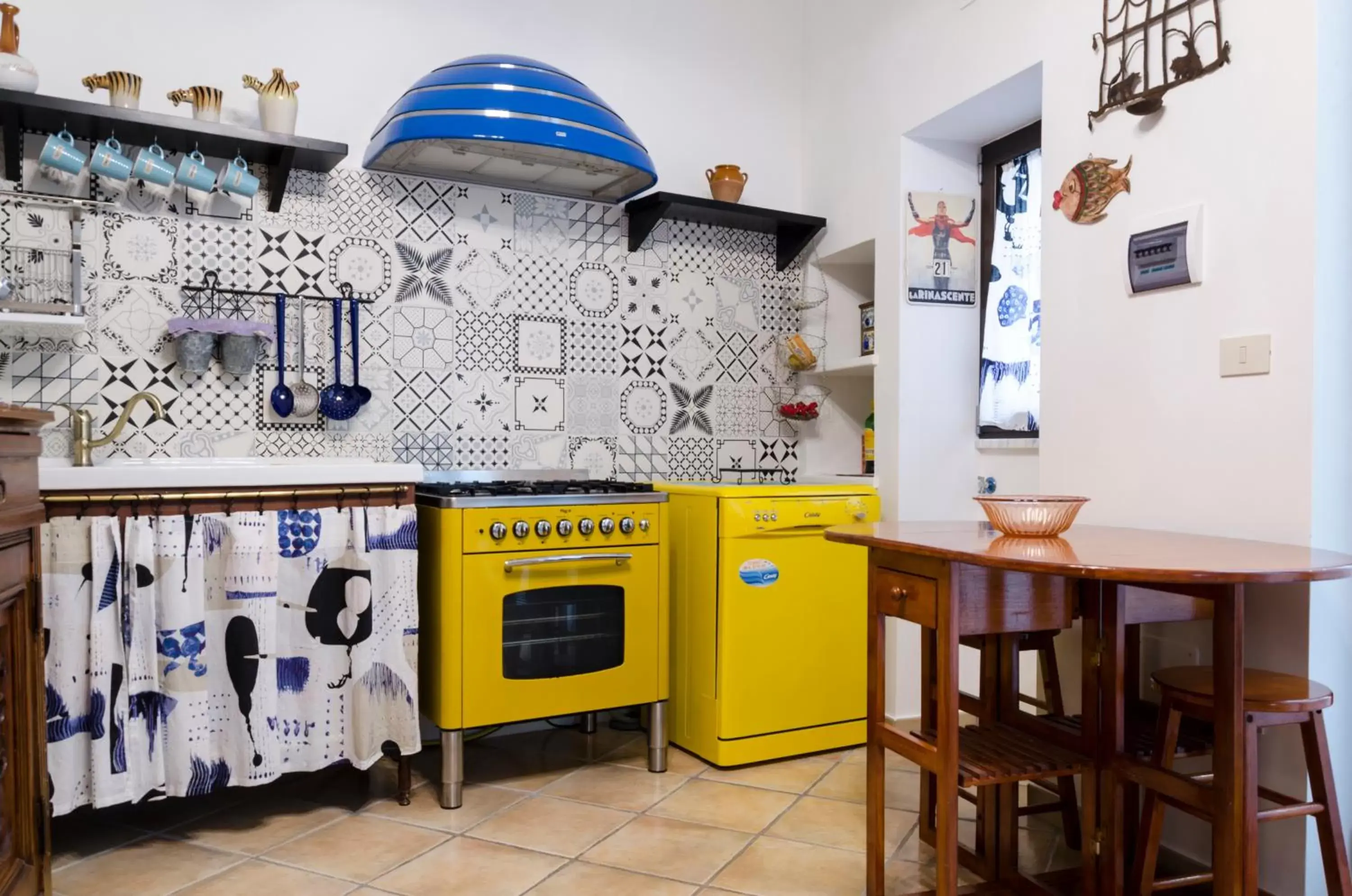 Kitchen or kitchenette, Kitchen/Kitchenette in Maria Vittoria Charming Rooms and Apartments