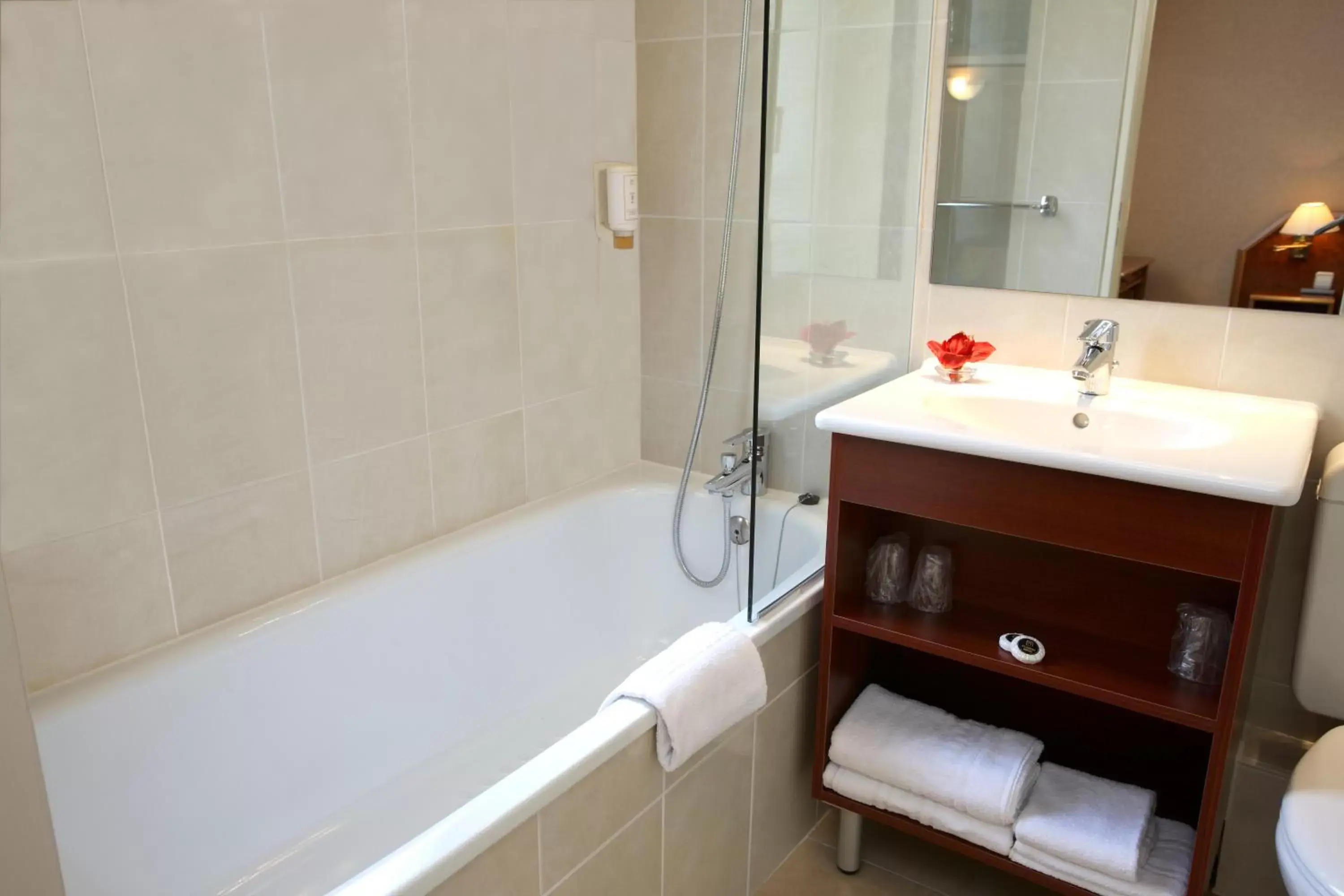 Bathroom in Classics Hotel Bastille