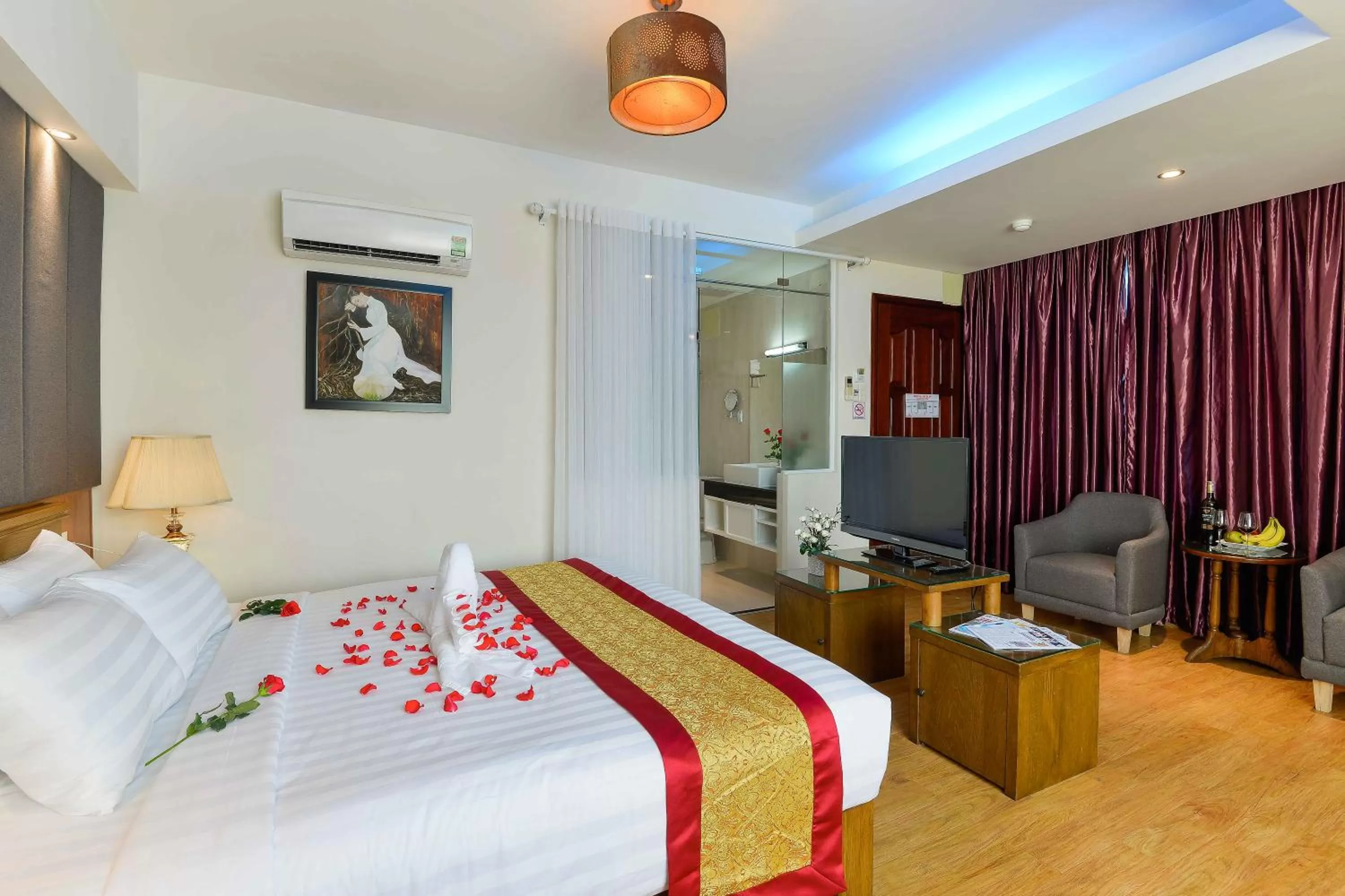 Bed in Saigonciti Hotel A