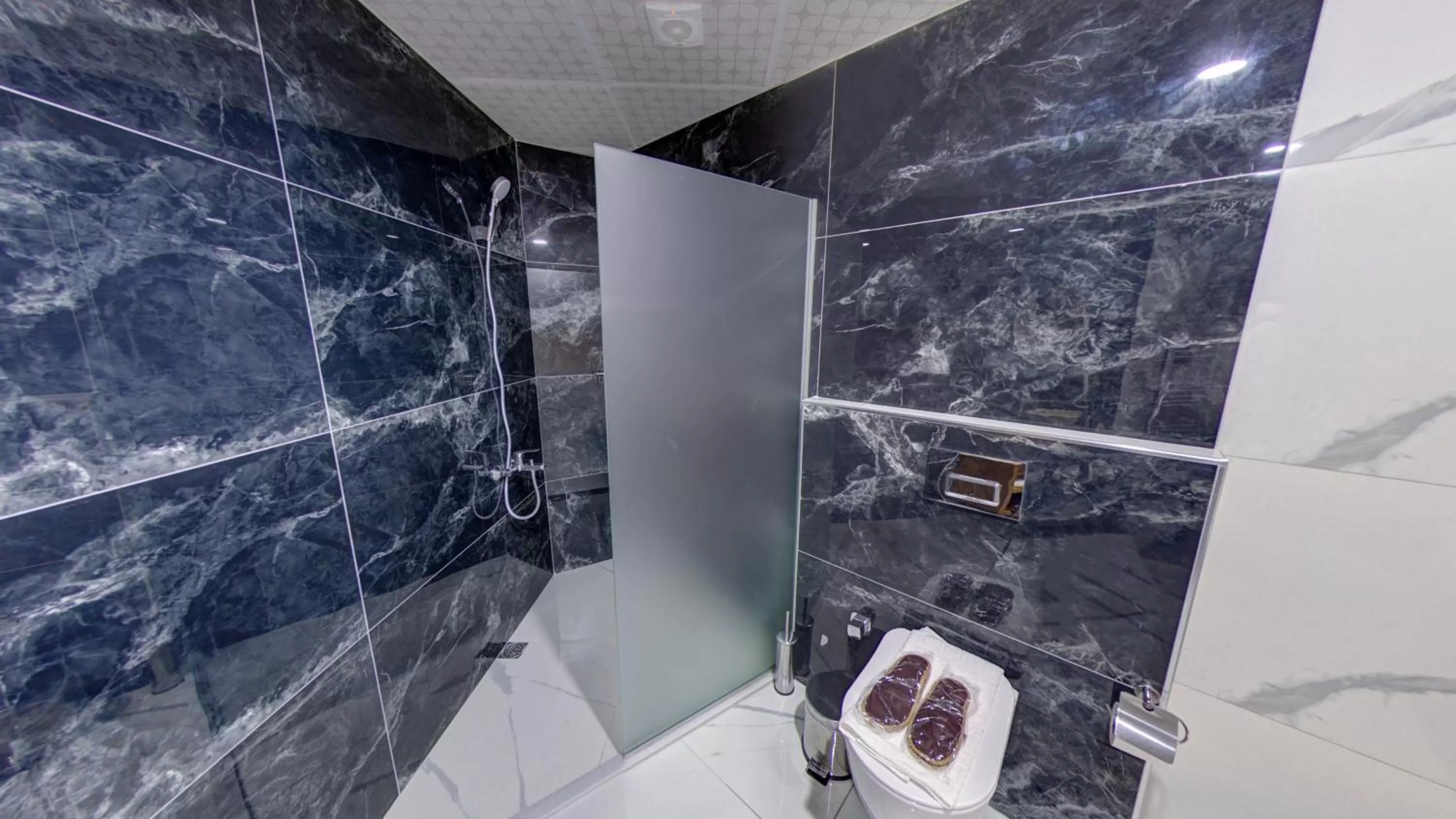 Shower in Premium Cappadocia House