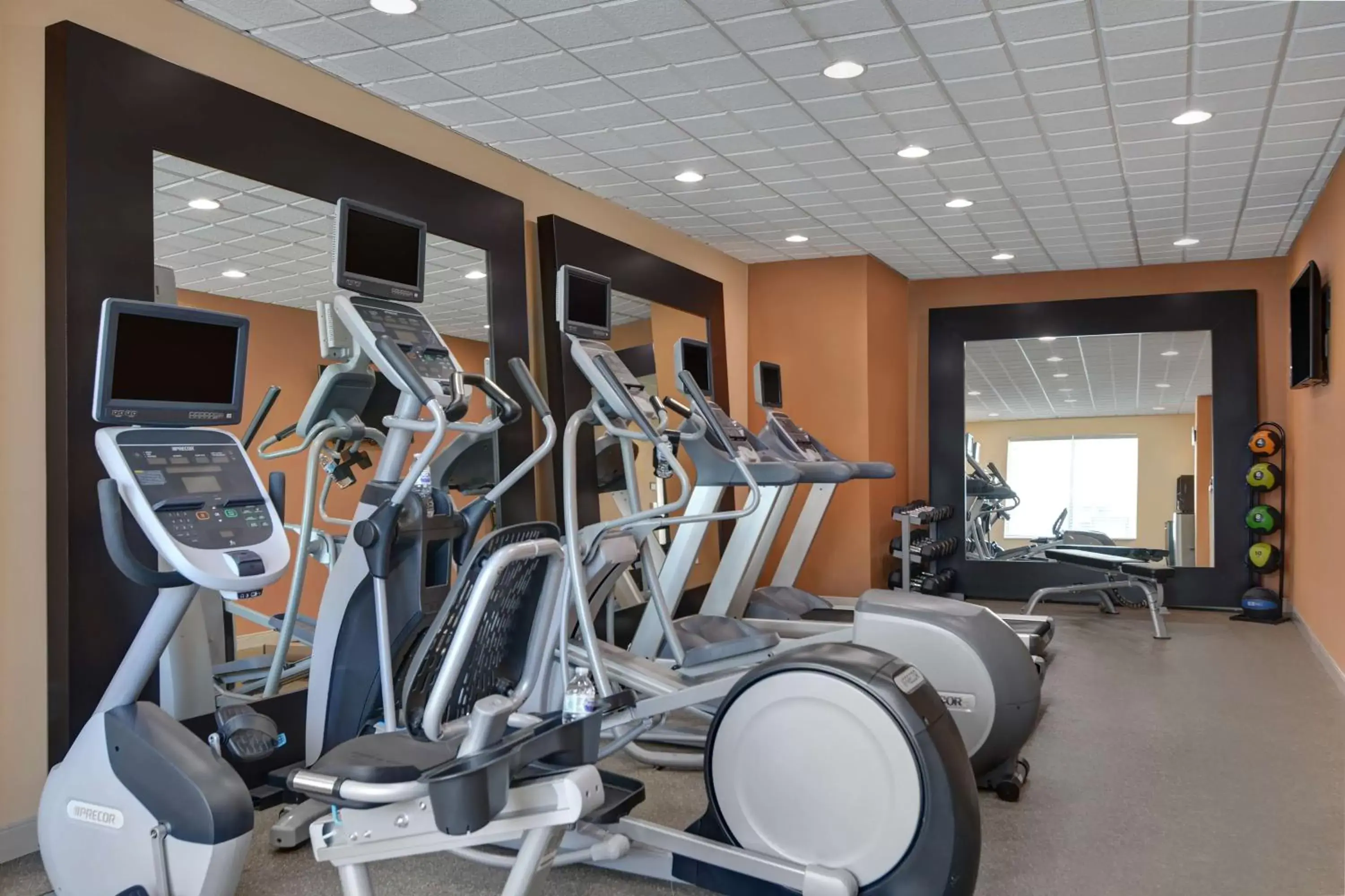 Fitness centre/facilities, Fitness Center/Facilities in Hilton Garden Inn Jacksonville JTB/Deerwood Park