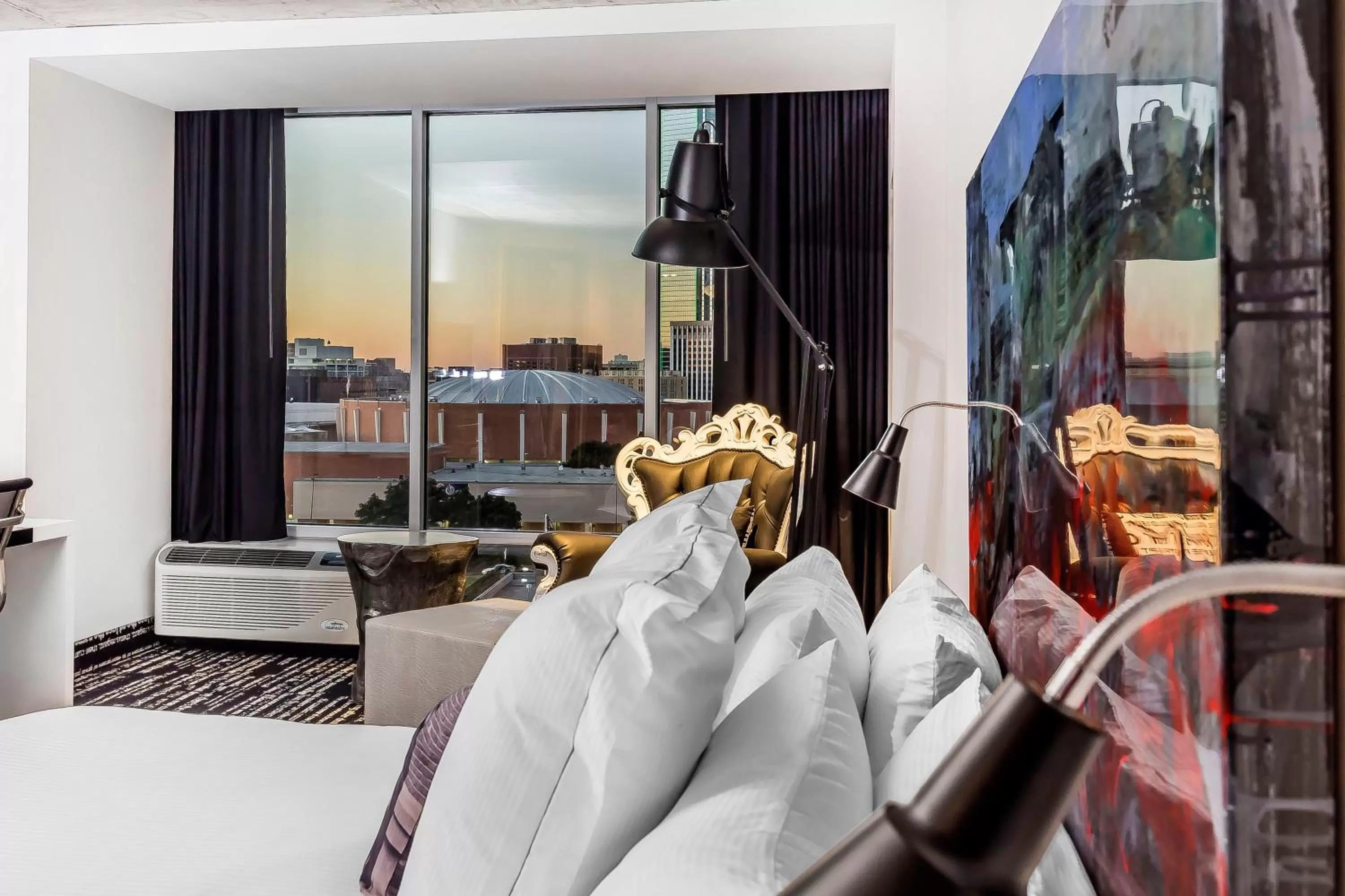 Bedroom in Lorenzo Hotel Dallas, Tapestry Collection by Hilton