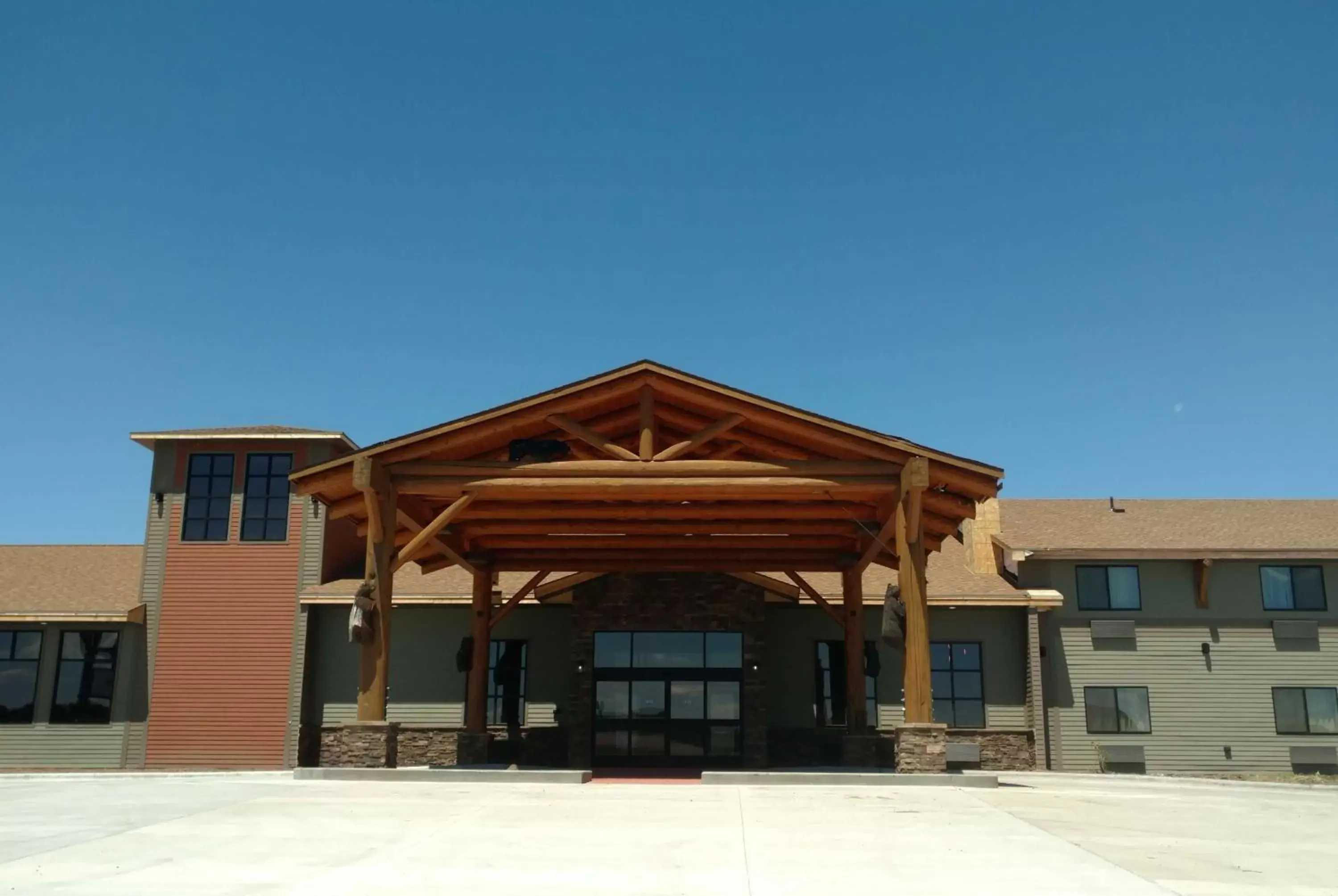 Property building in Baymont by Wyndham Oacoma