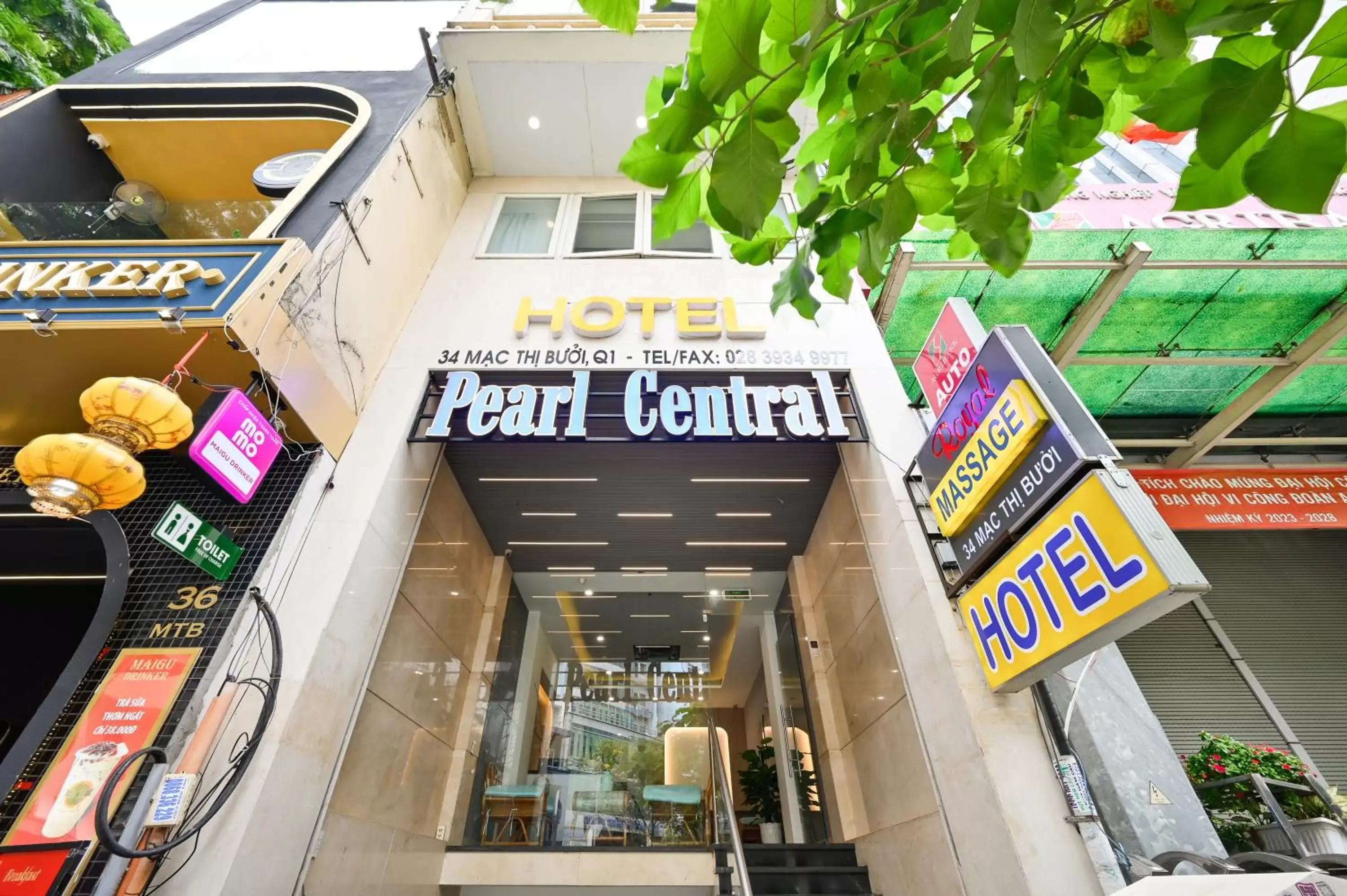 Pearl Central Hotel- Near Nguyen Hue street Pearl Central Hotel- Near Nguyen Hue street