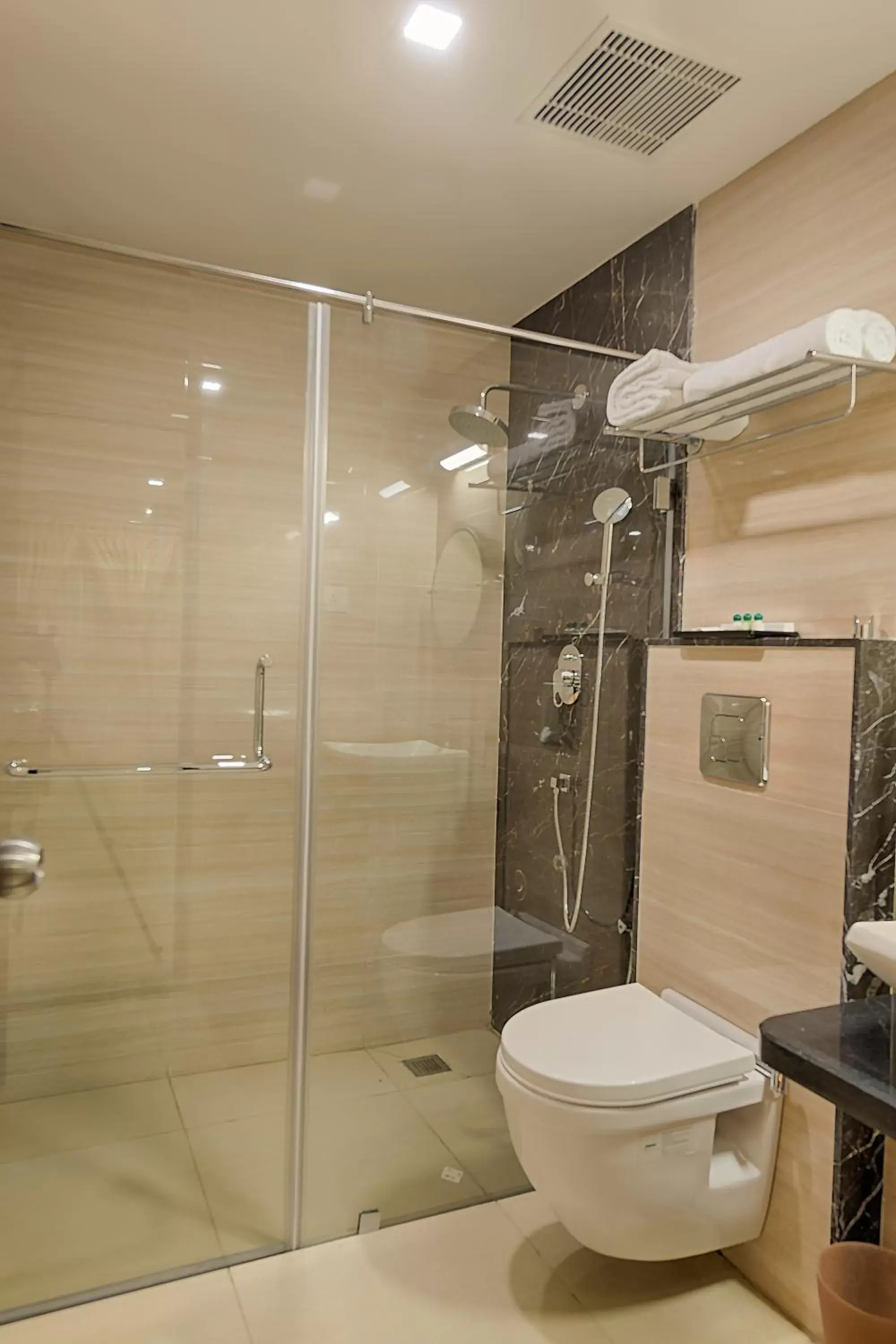 Bathroom in Holiday Residency Coimbatore