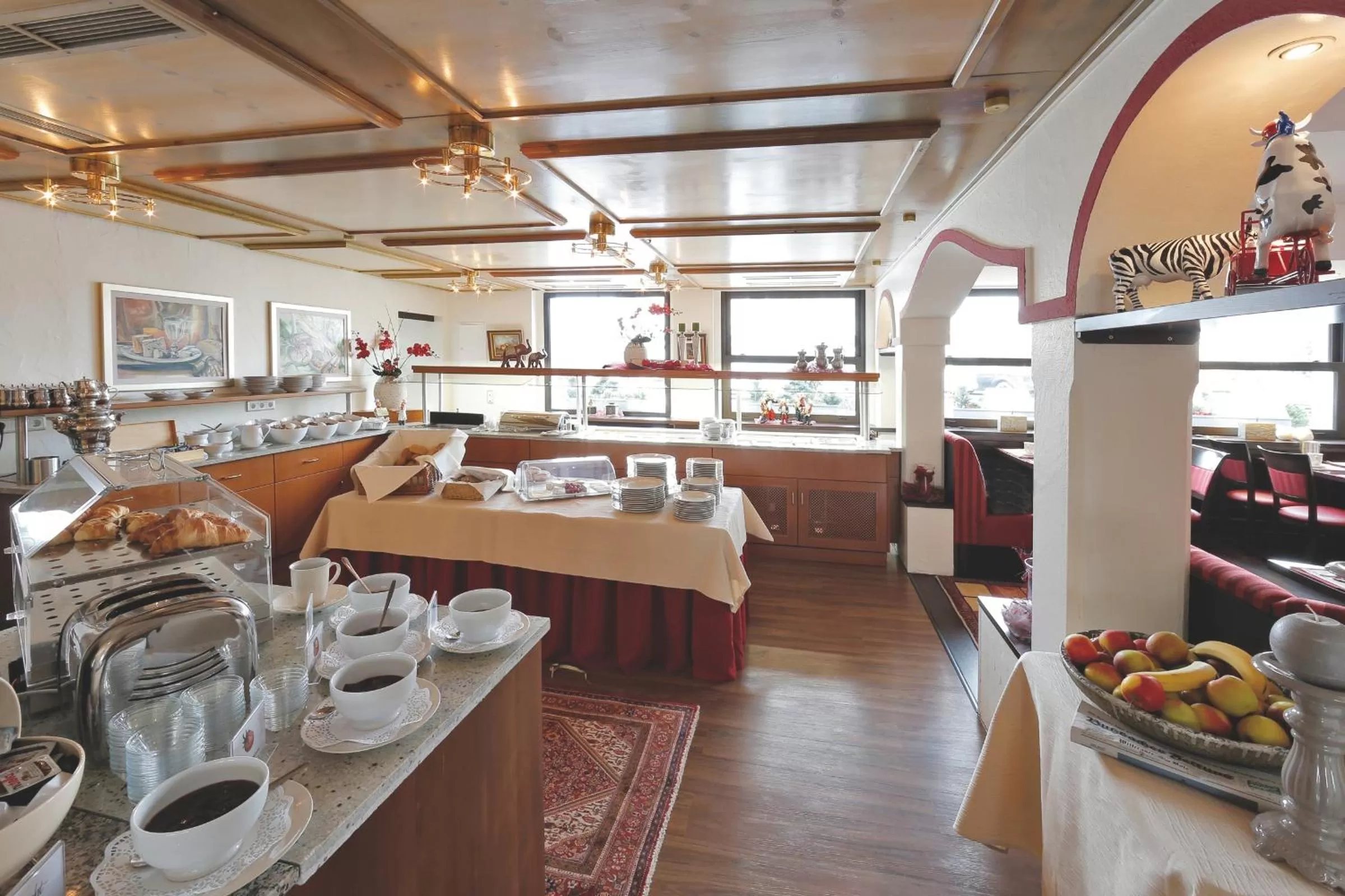 Restaurant/places to eat in Hotel Hessischer Hof