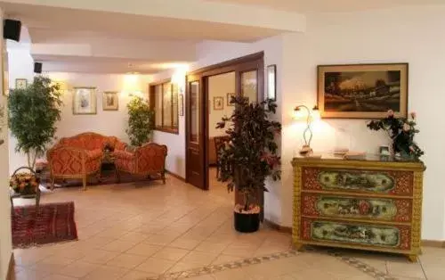 Lobby or reception in Residence Villa Frejus Lobby or reception in Residence Villa Frejus