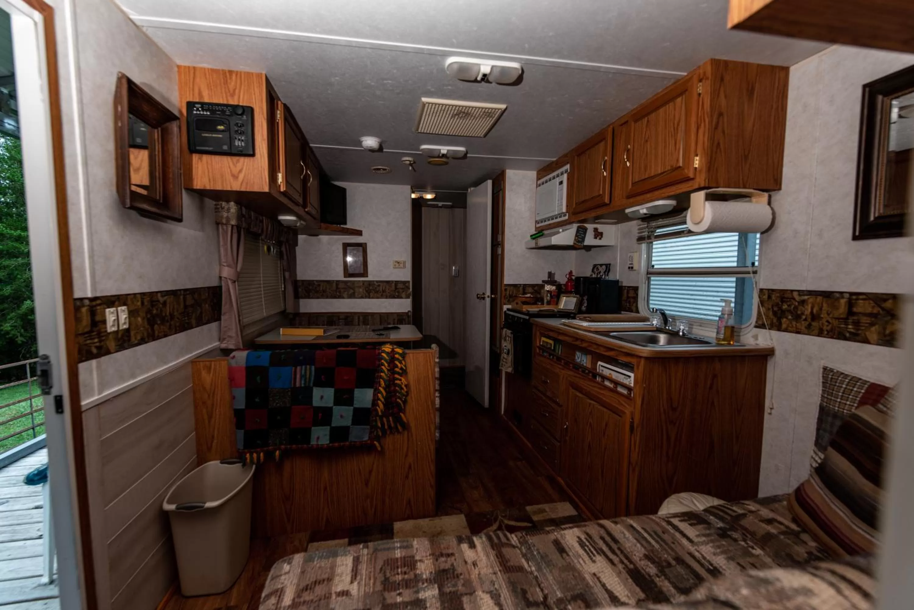 Kitchen or kitchenette in Wolf Creek Farm B&B and Motorcycle Manor at Wolf Creek Farm, LLC