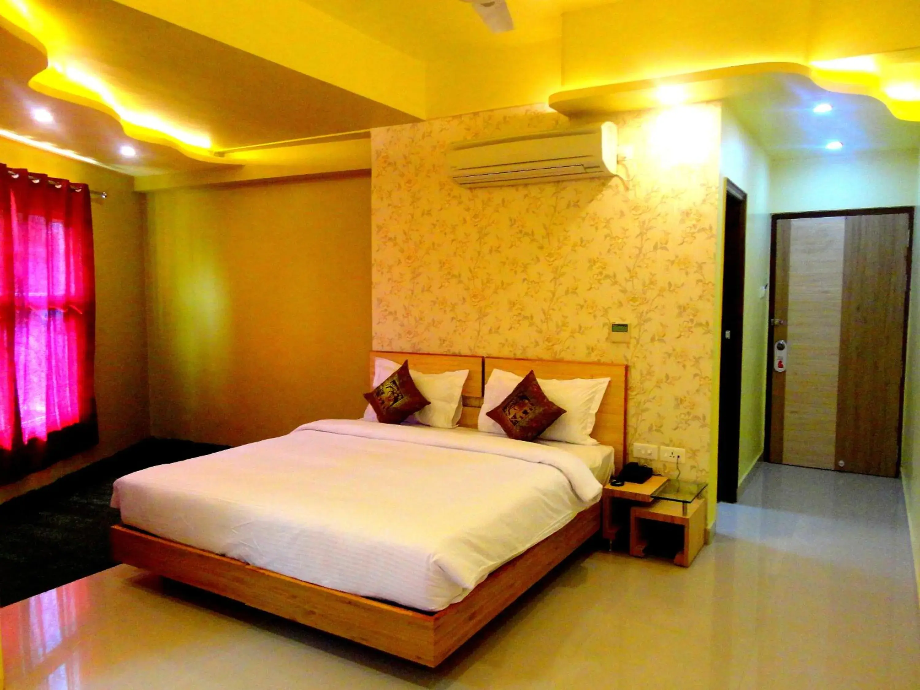 Bedroom, Bed in Hotel Banaras Haveli