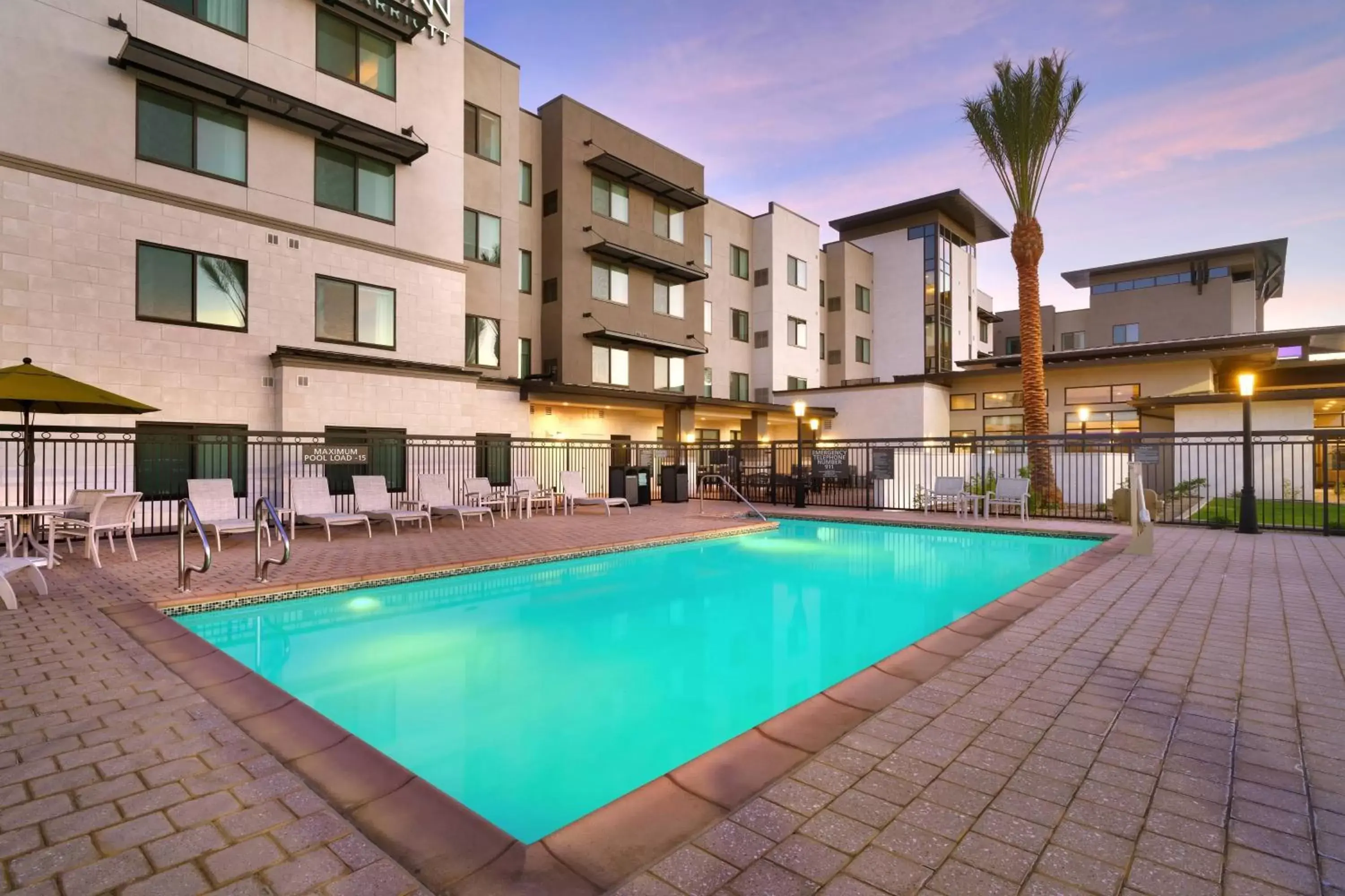 Swimming Pool in Residence Inn by Marriott La Quinta