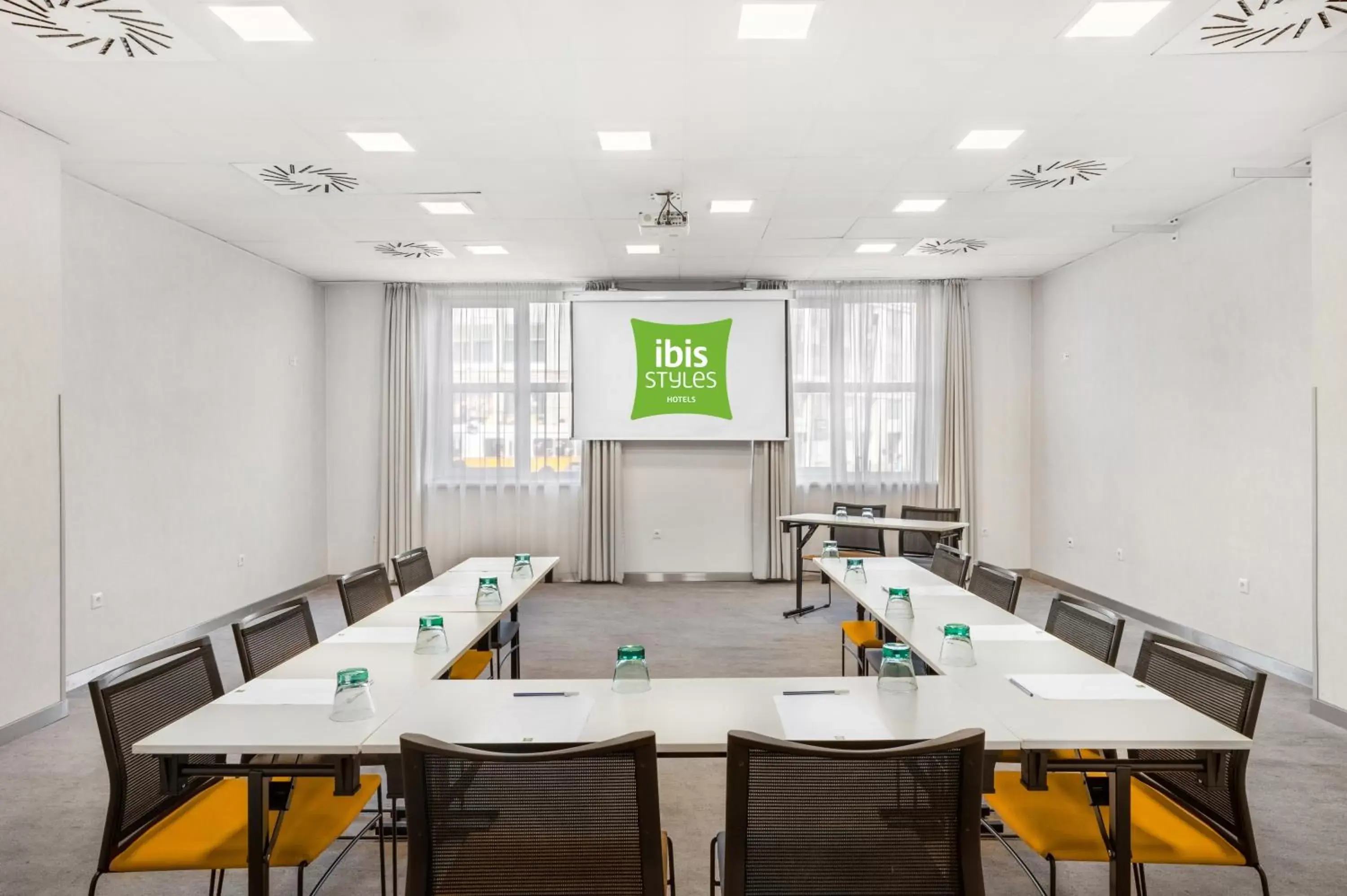 Meeting/conference room in Ibis Styles Budapest City