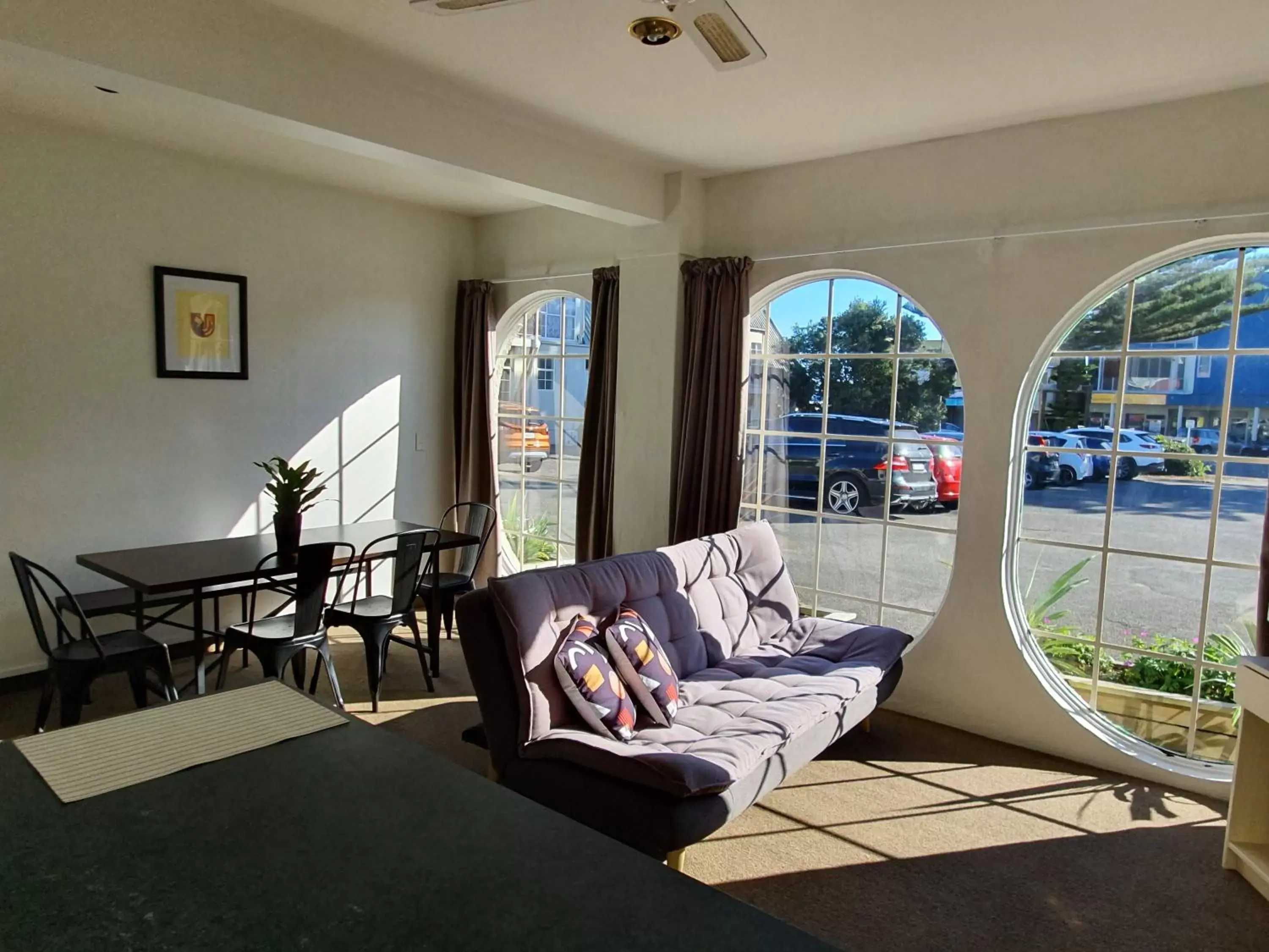 Living room, Seating Area in U Studios Paraparaumu Beach