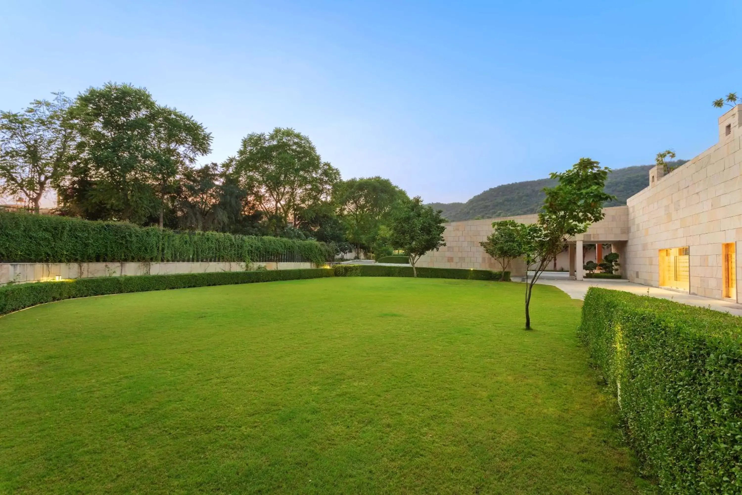 Garden in Doubletree By Hilton Jaipur Amer