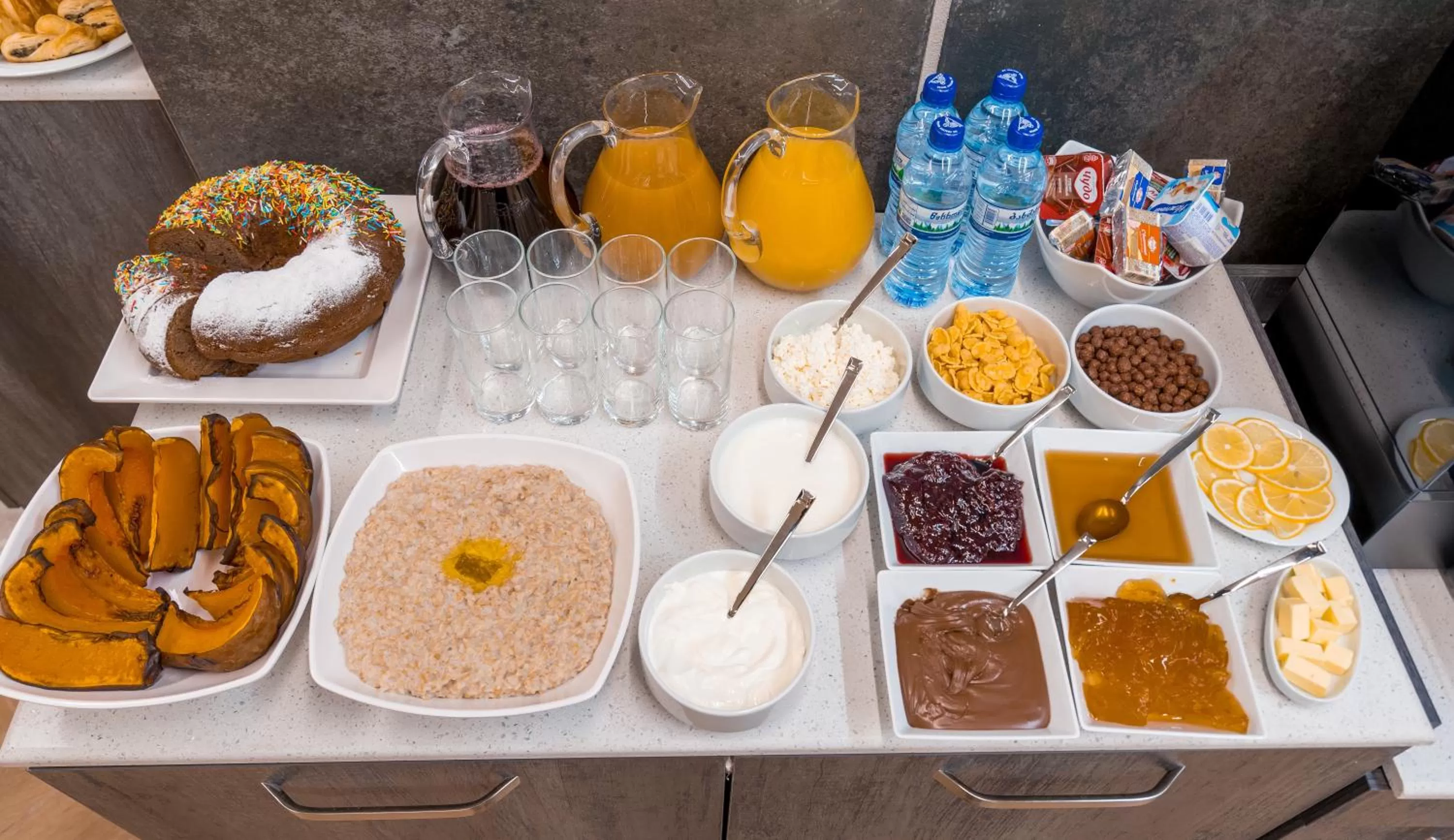 Breakfast in Bridge Hotel