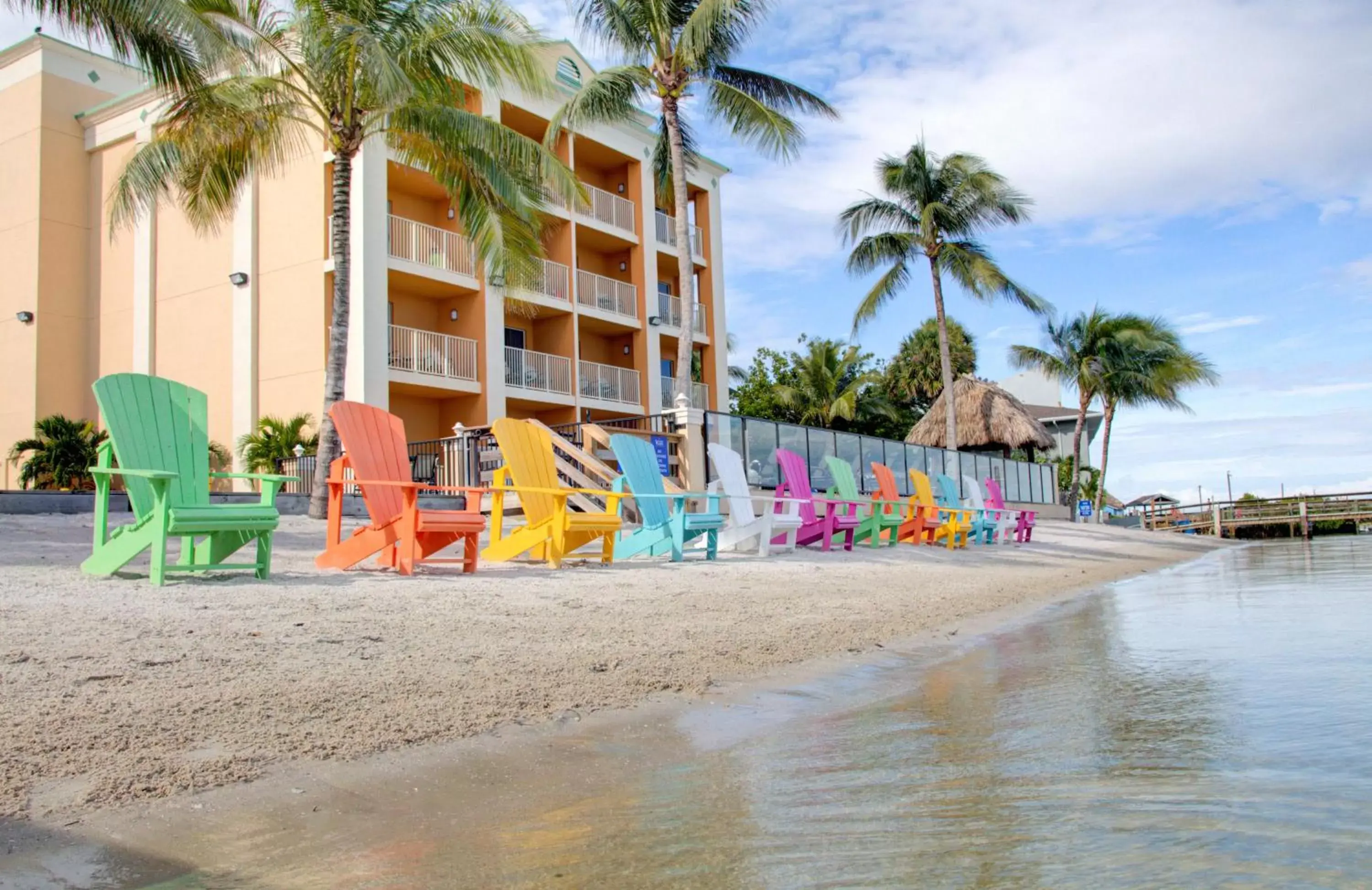 Beach in Hutchinson Island Plaza Hotel & Suites