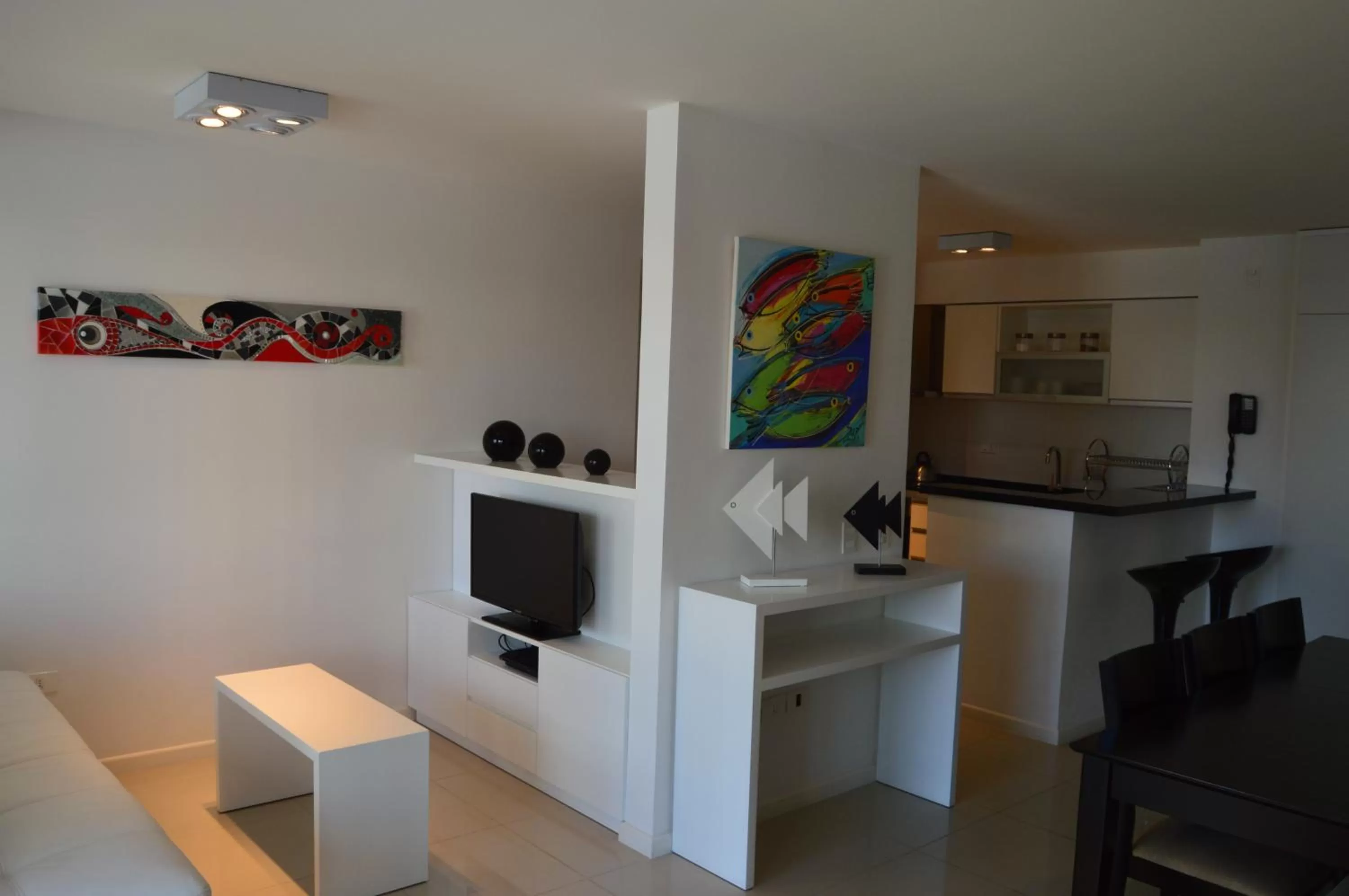 Living room, Kitchen/Kitchenette in Arenas del mar