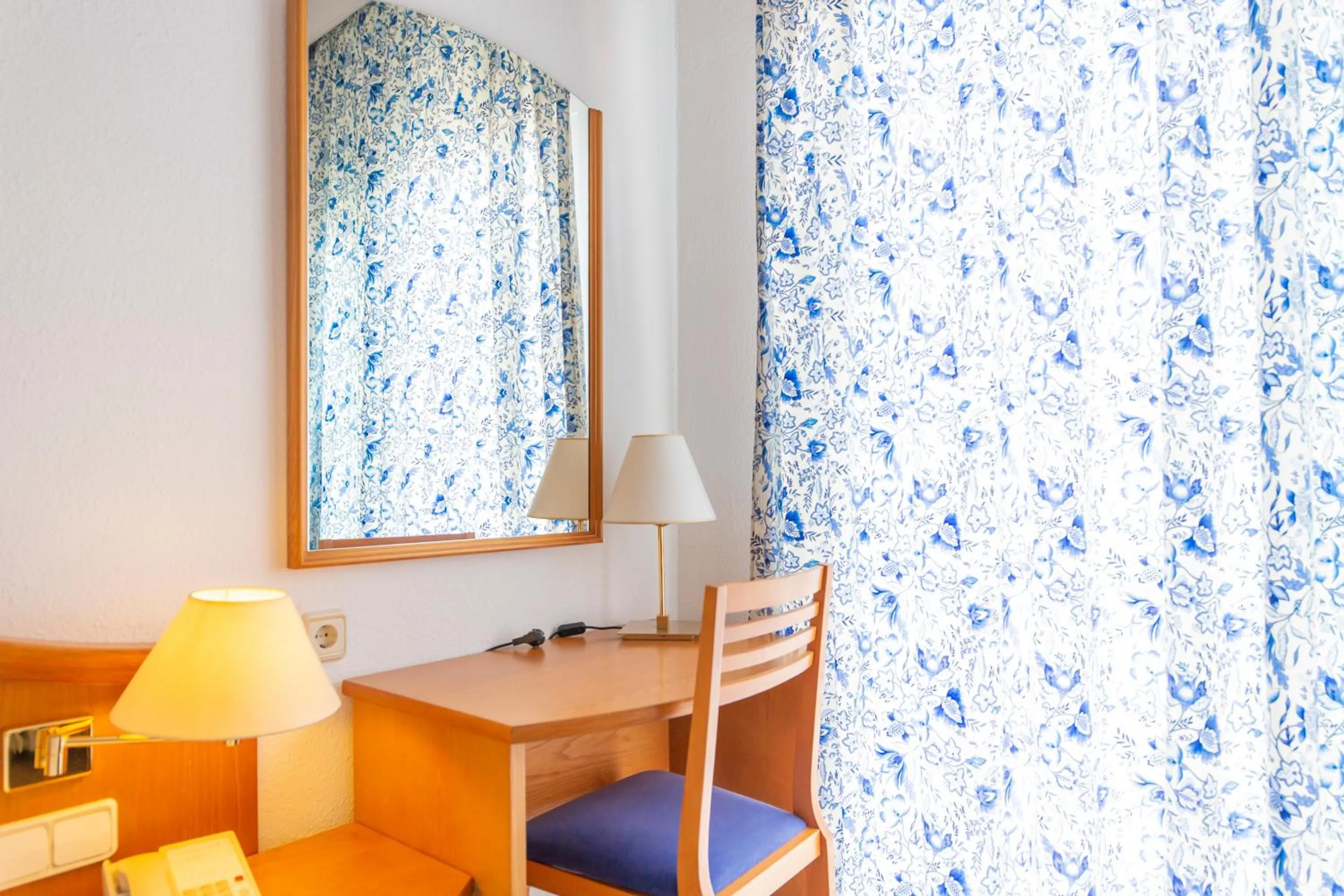 hair dresser in Hotel Ramblamar