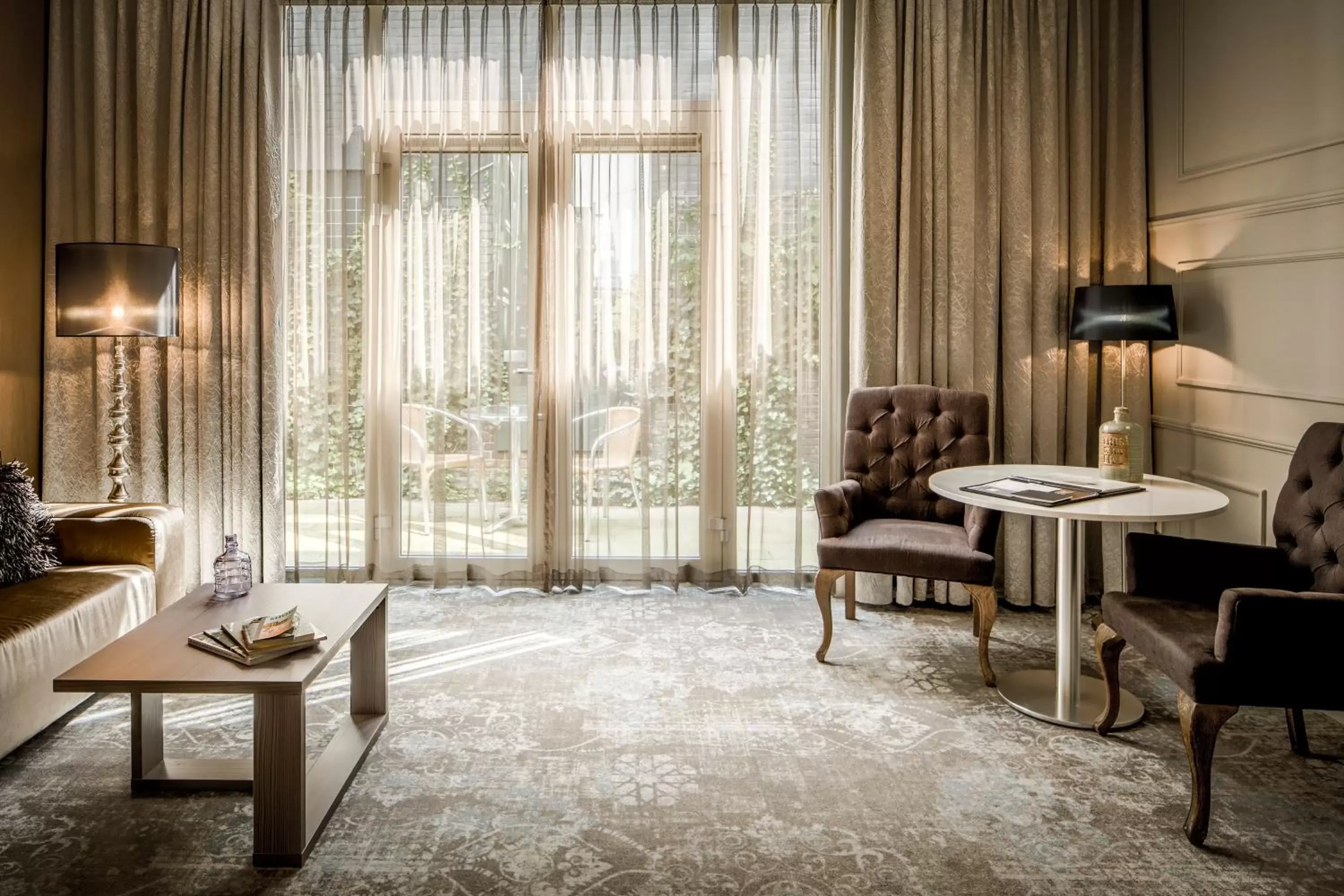 Patio, Seating Area in Luxury Suites Amsterdam