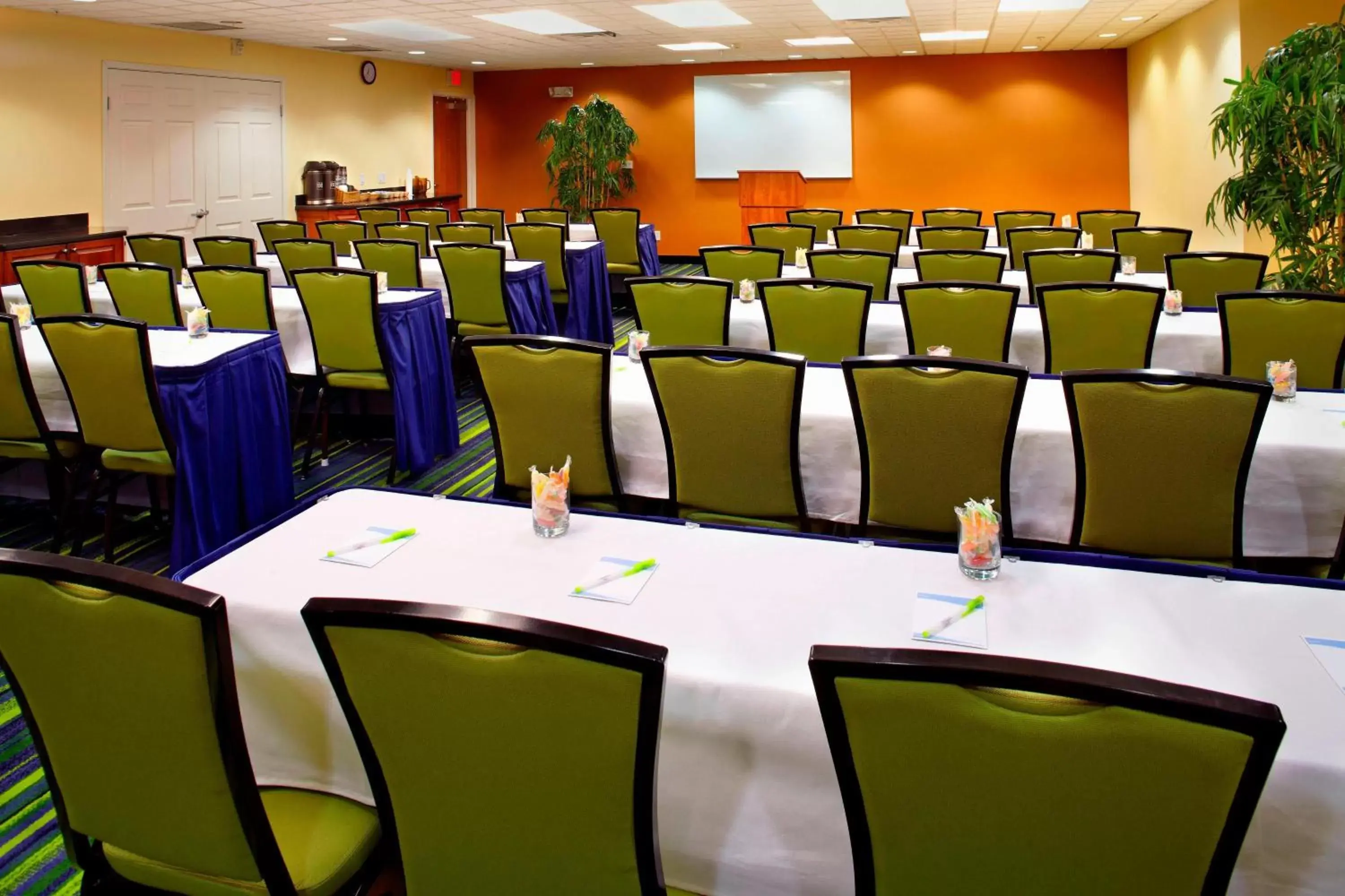 Meeting/conference room, Business Area/Conference Room in Fairfield Inn & Suites Phoenix Midtown