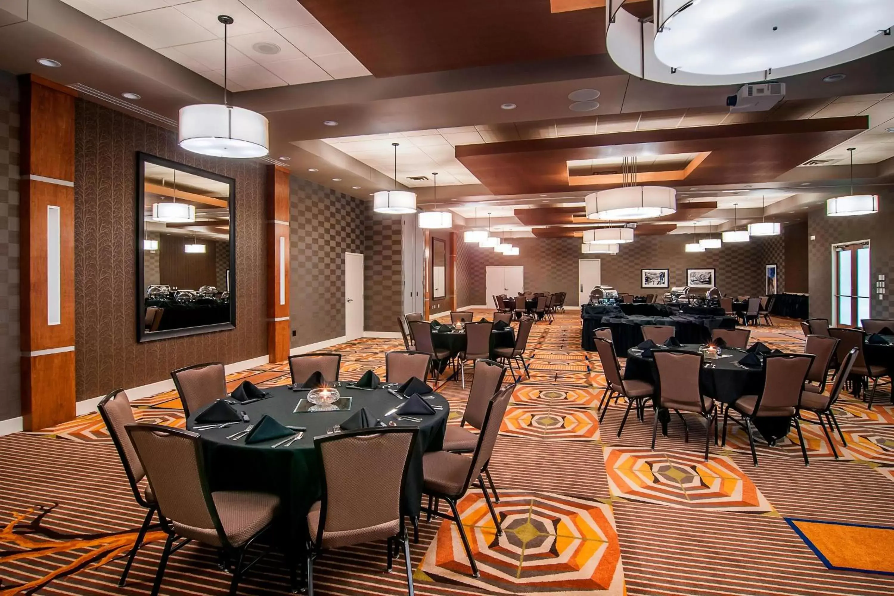 Meeting/conference room, Restaurant/Places to Eat in SpringHill Suites by Marriott Deadwood