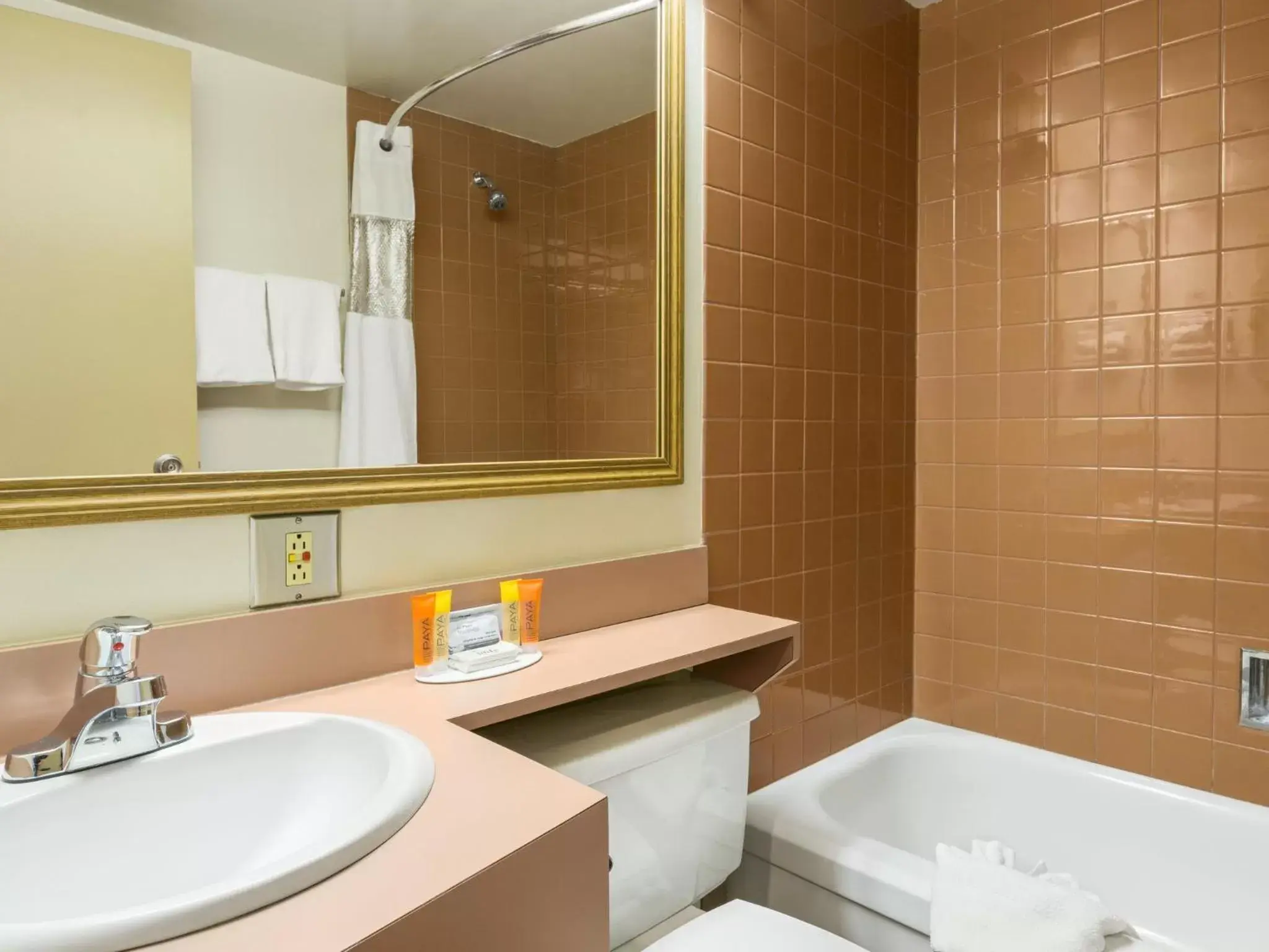 Bathroom in Travelodge by Wyndham Edmonton East