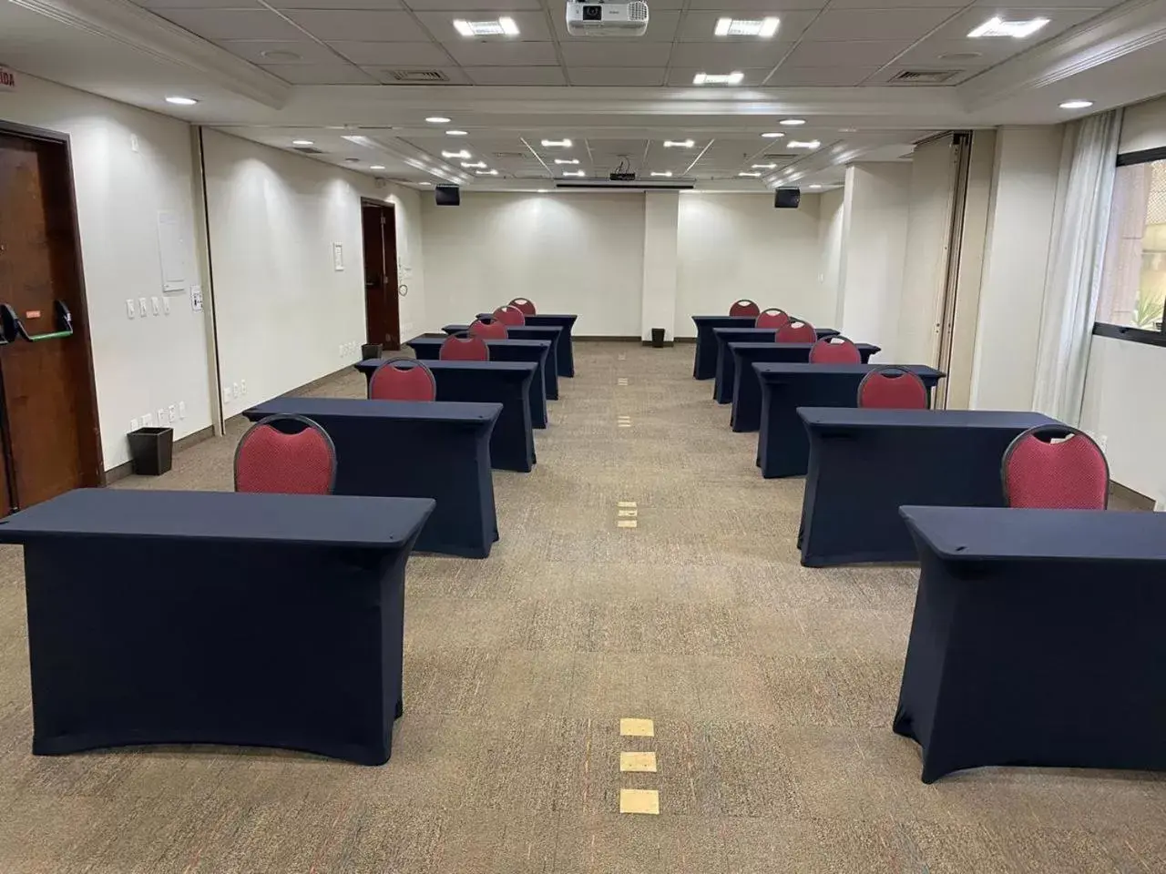 Meeting/conference room in Clarion Faria Lima