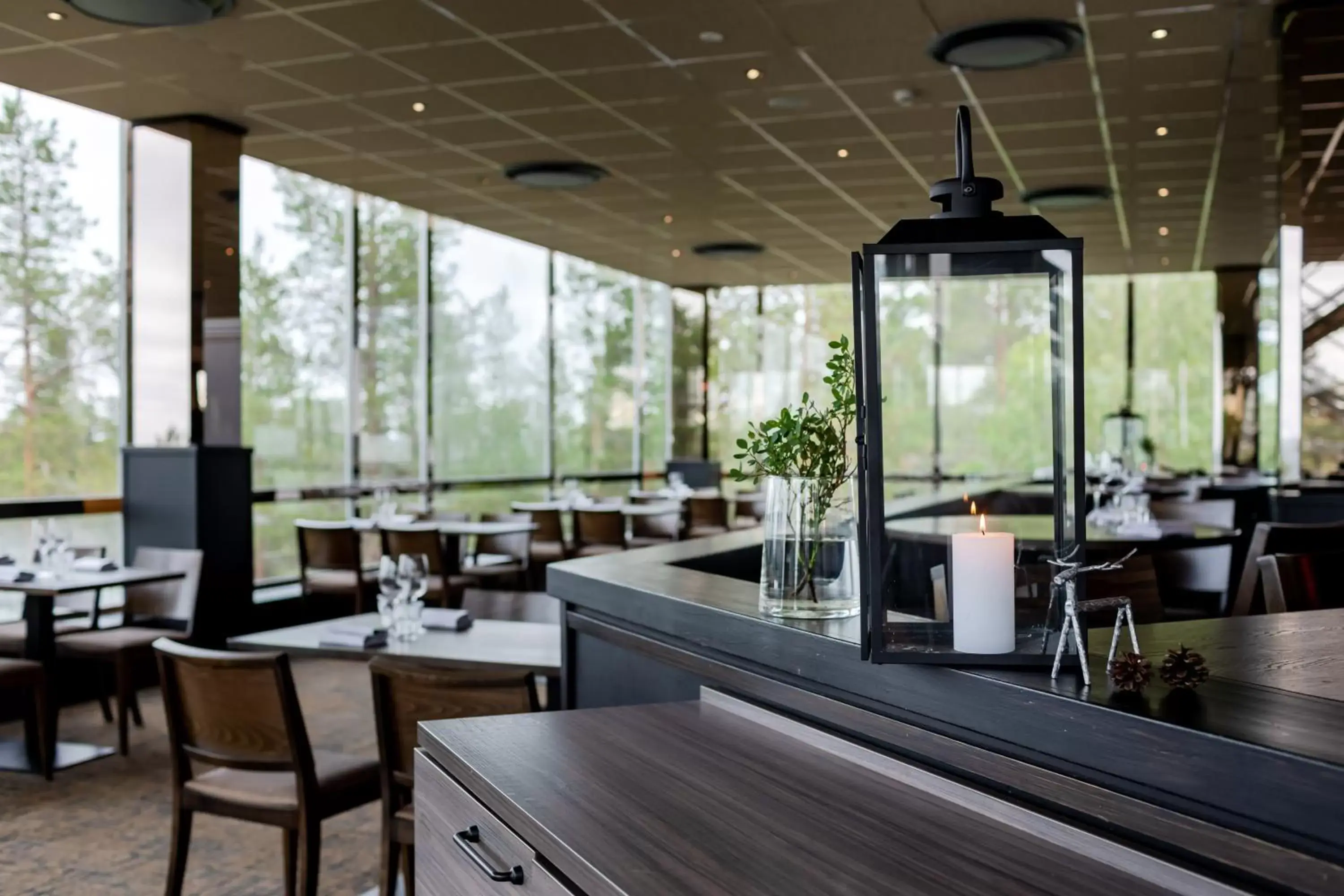 Restaurant/Places to Eat in Lapland Hotels Sky Ounasvaara