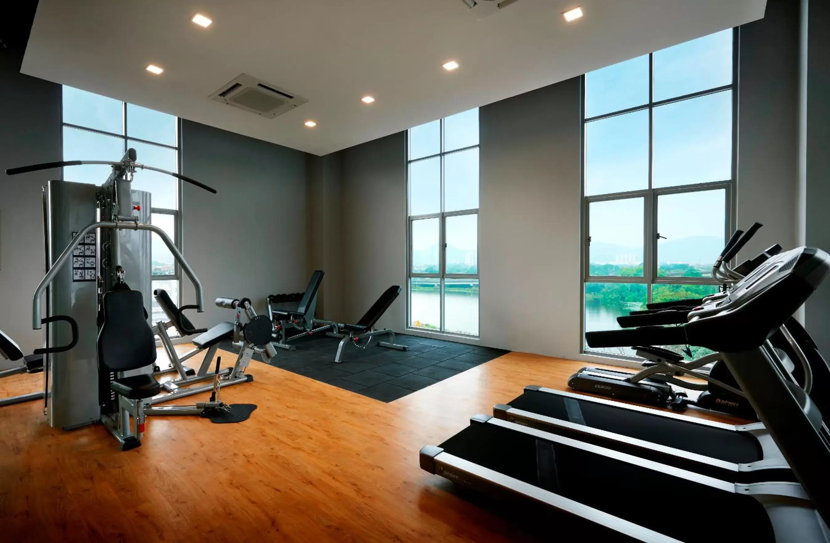 Fitness centre/facilities, Fitness Center/Facilities in KIP Hotel