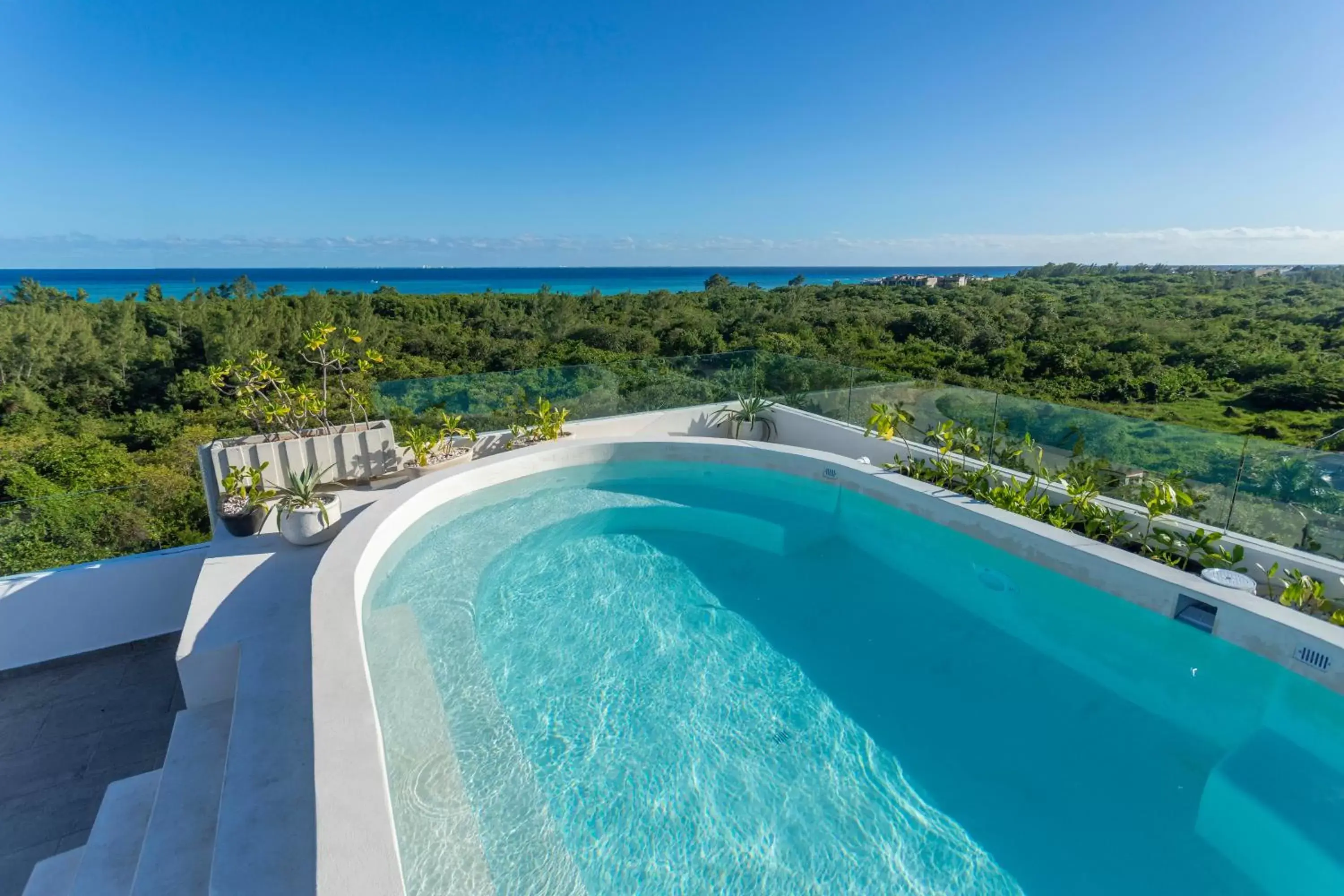 View (from property/room), Swimming Pool in Suites Cielo y Mar