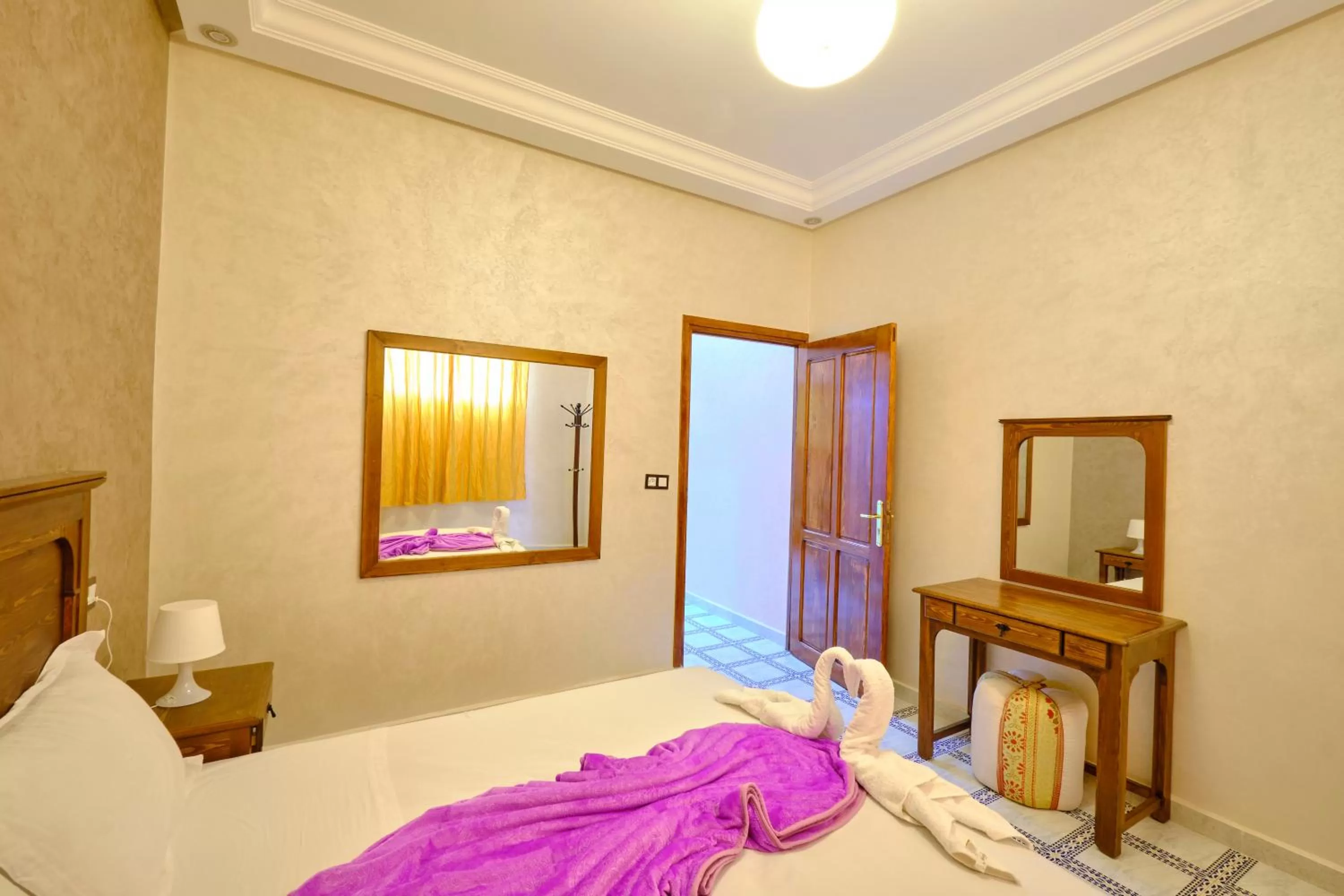 Bed in Hotel Central Palace