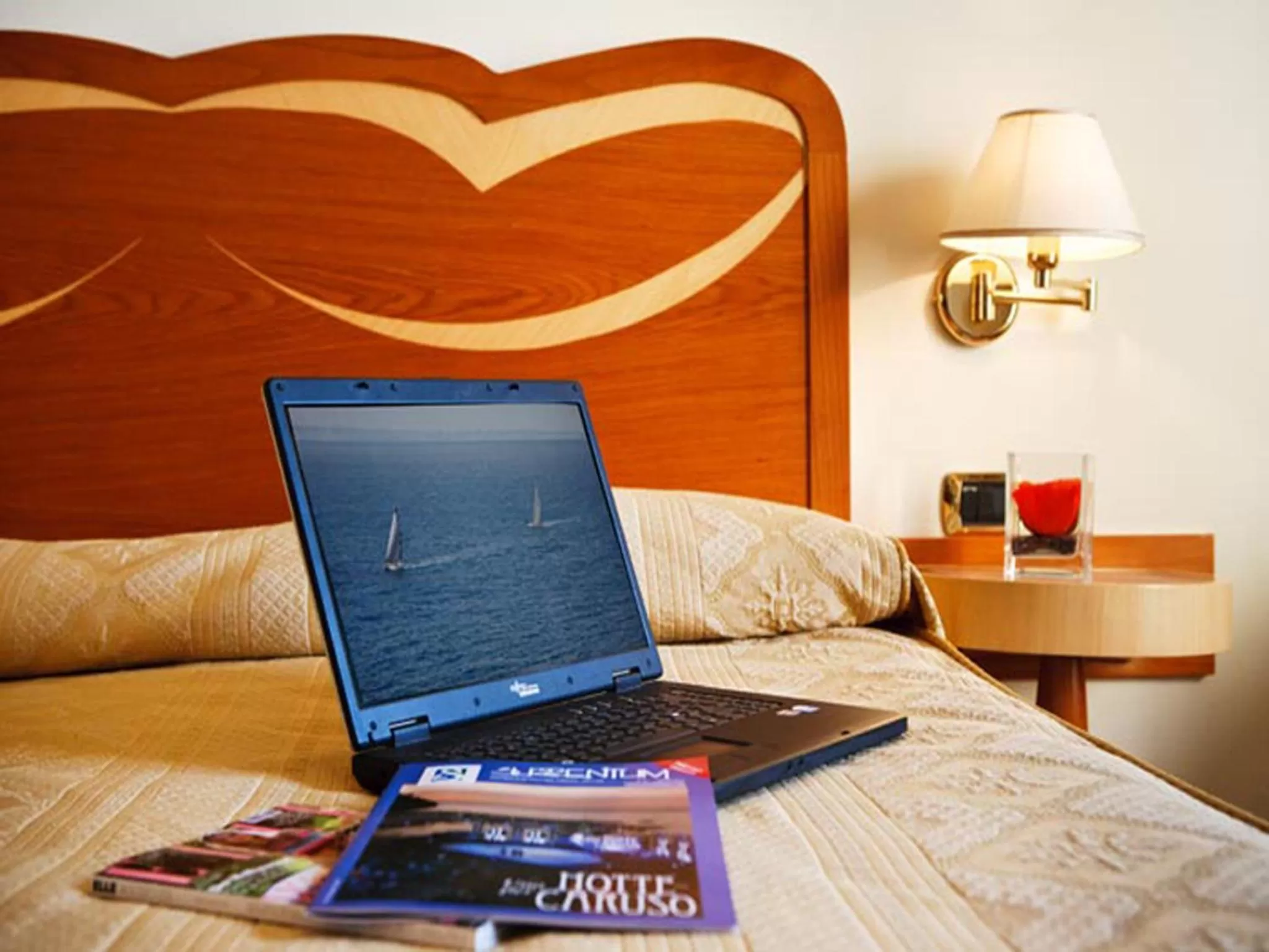 Bed in Hotel Albatros