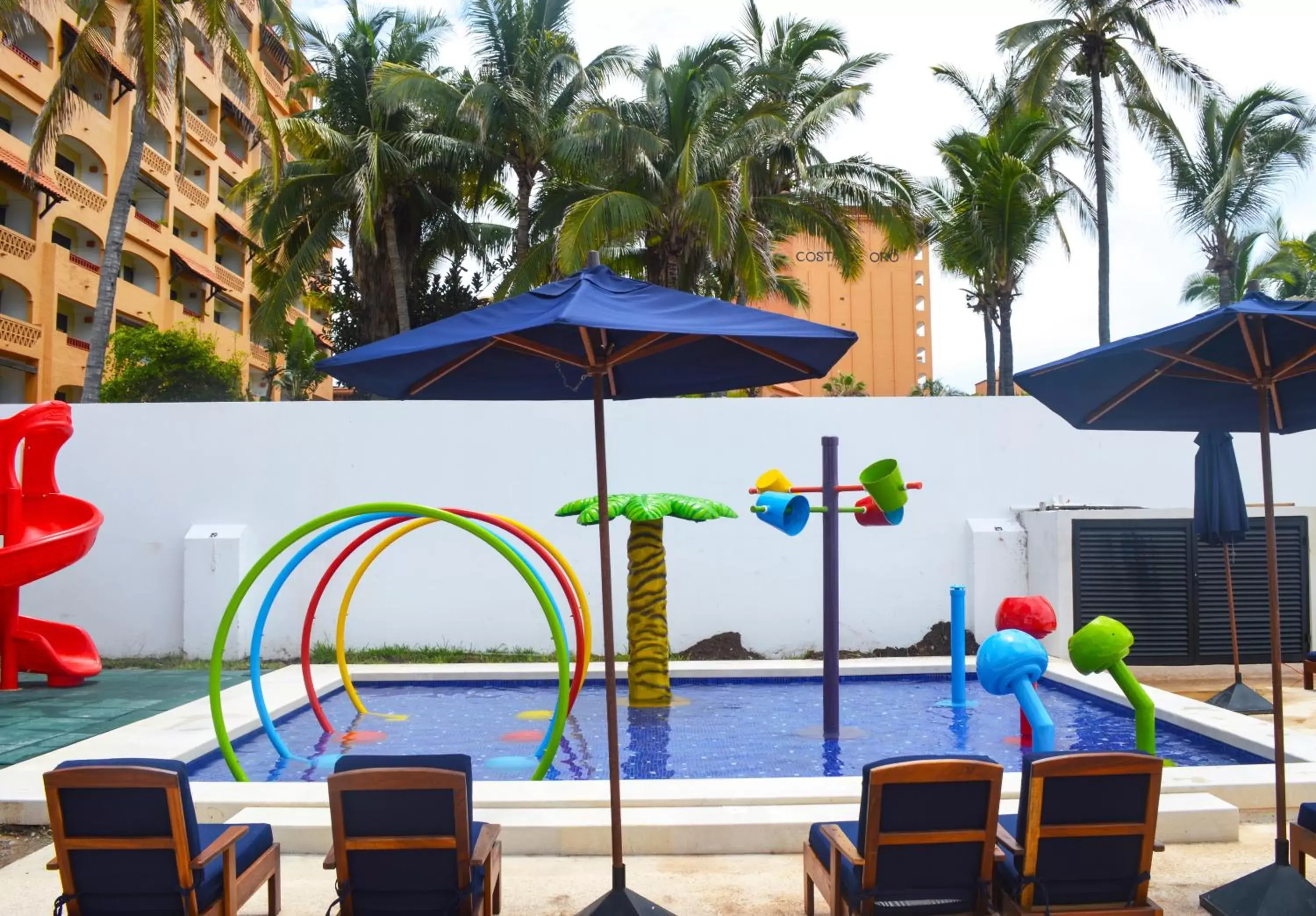 Area and facilities, Swimming Pool in The Inn at Mazatlan