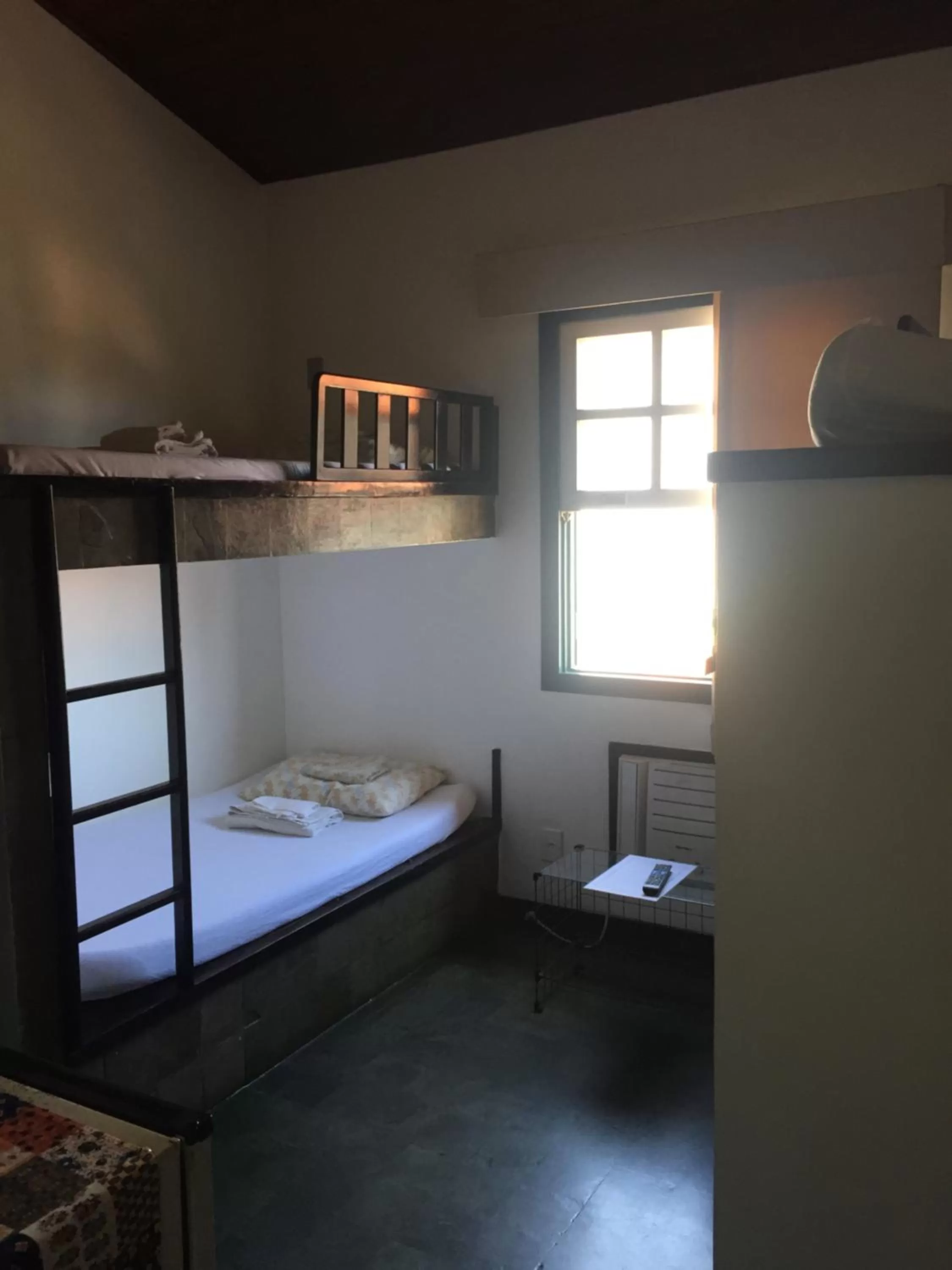 bunk bed, Bed in Pousada Canteiros