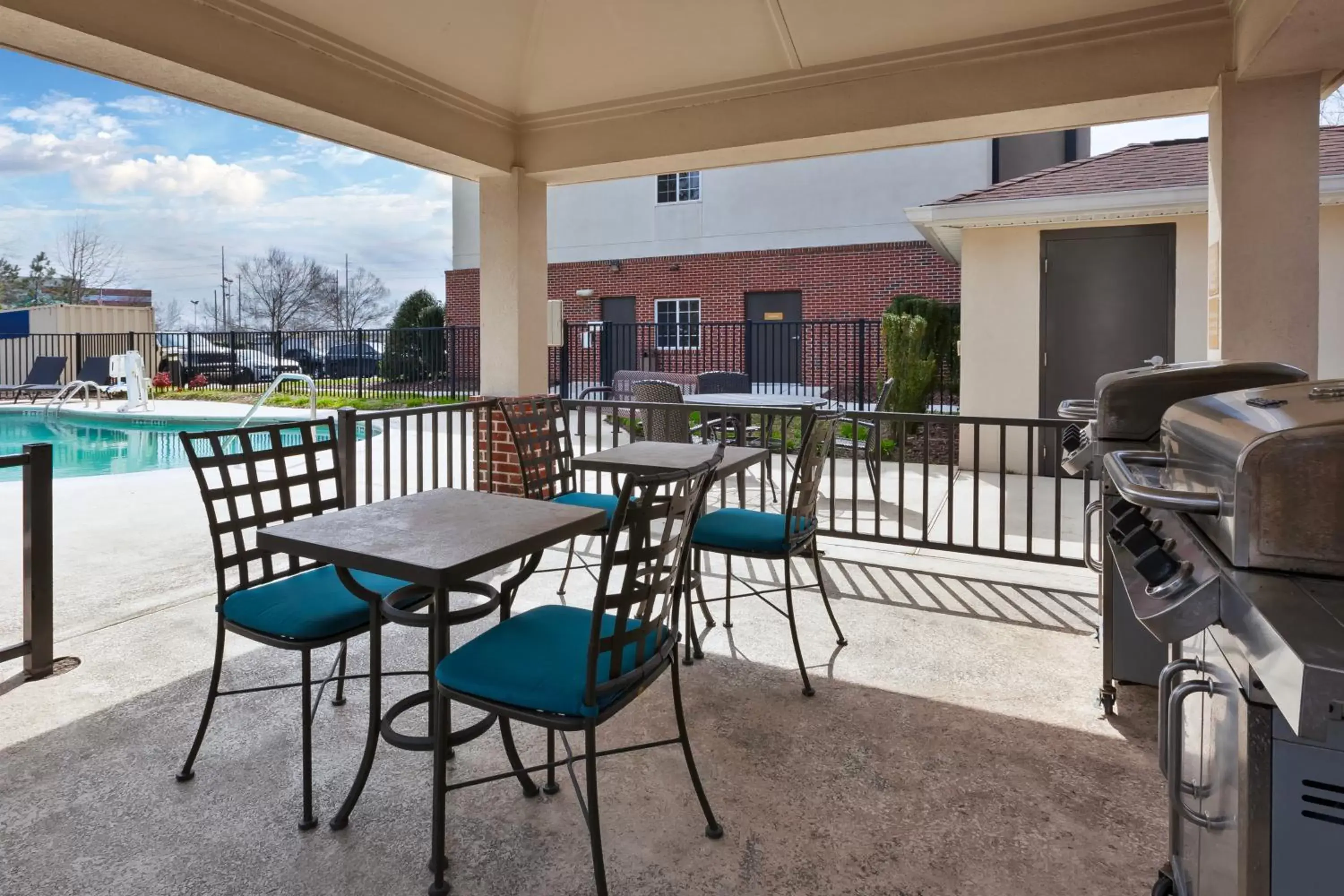 Patio in Candlewood Suites Rocky Mount, an IHG Hotel